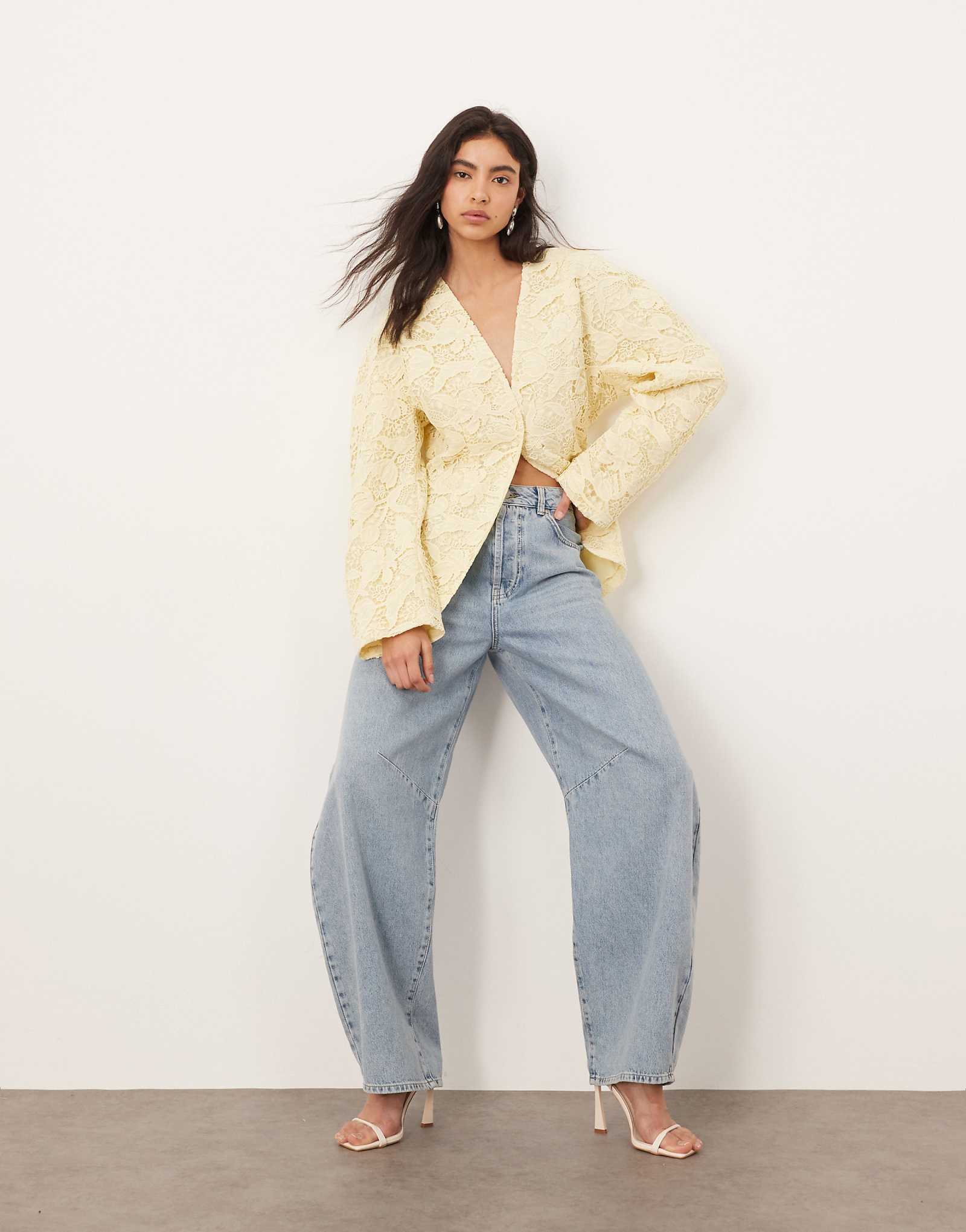 СМАЖЬТЕ жакет с кружевной подпругой на плечах и талии пахтой