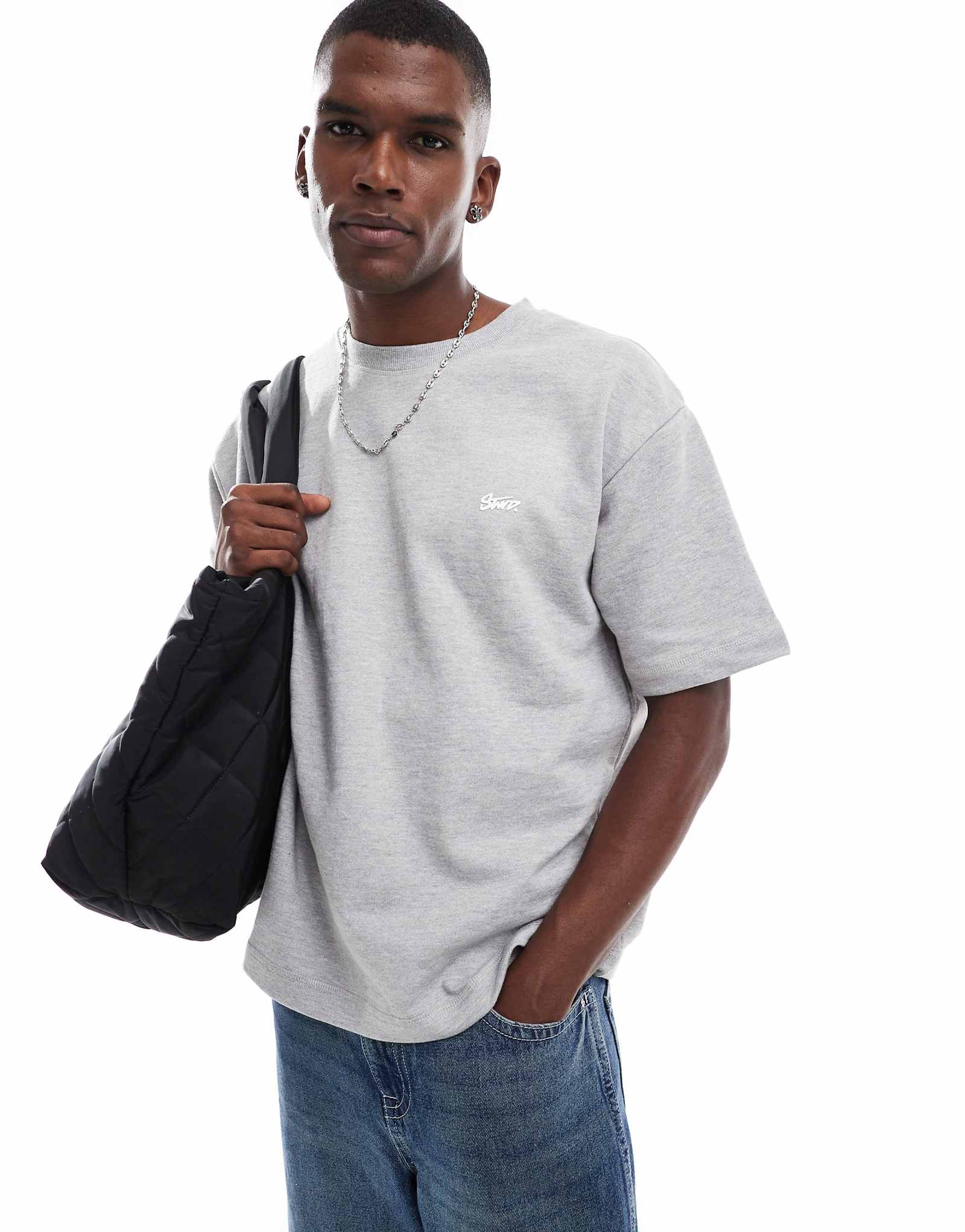 Футболка с логотипом Pull-Bear STWD из серого вереска 3490₽