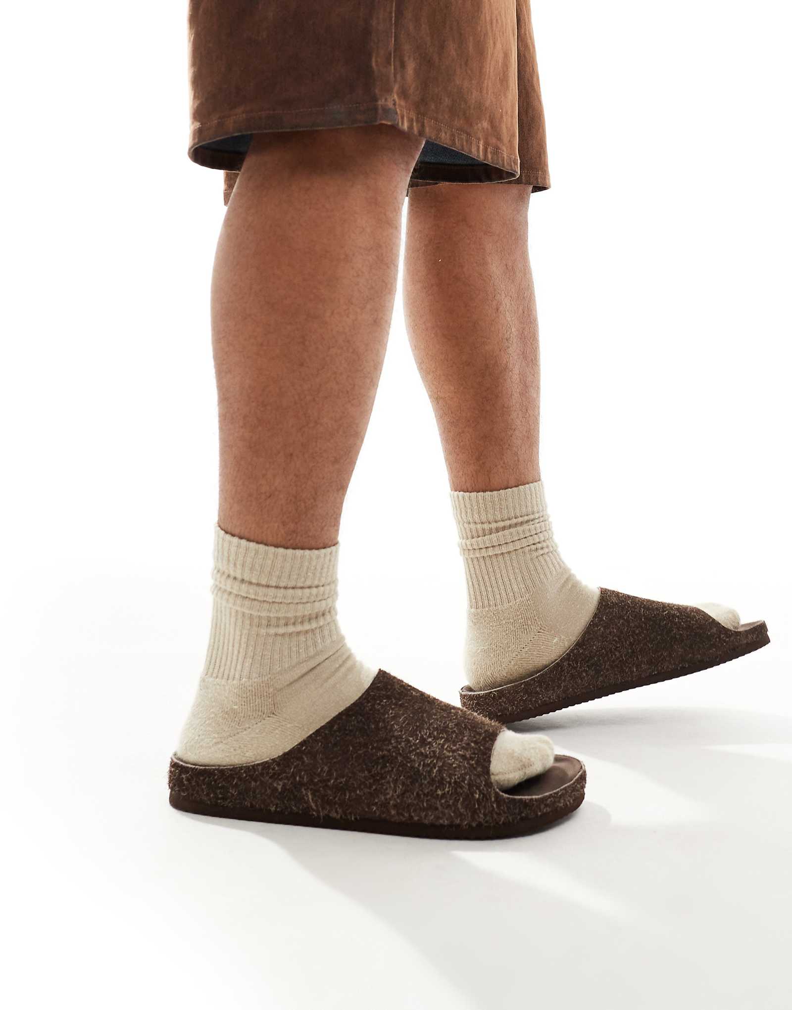 ДИЗАЙНЕРСКИЕ босоножки ASOS из замши stone hairy 3590₽