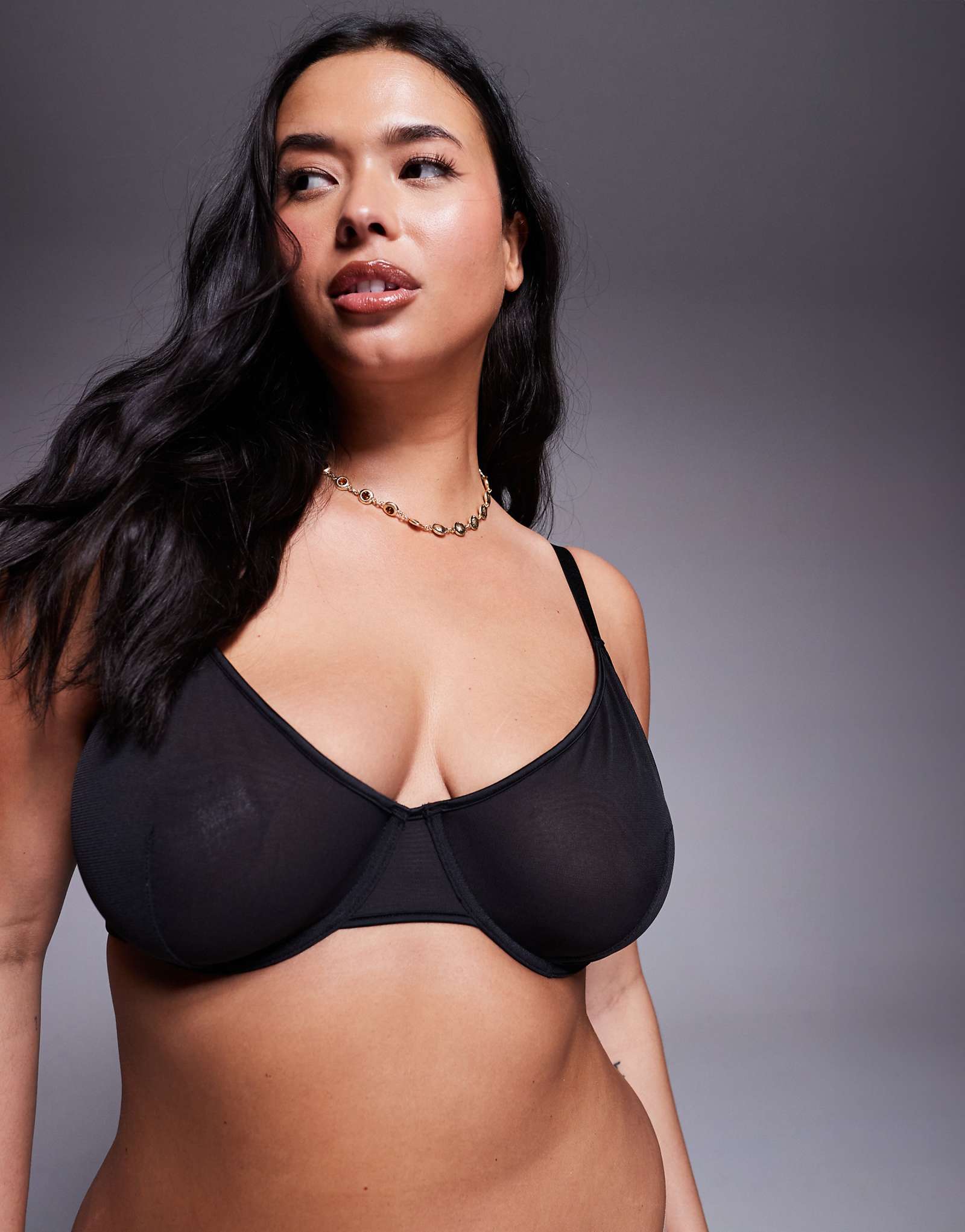 Бюстгальтер ASOS DESIGN Curve Lennox на сетчатых косточках с атласной окантовкой черного цвета 3590₽