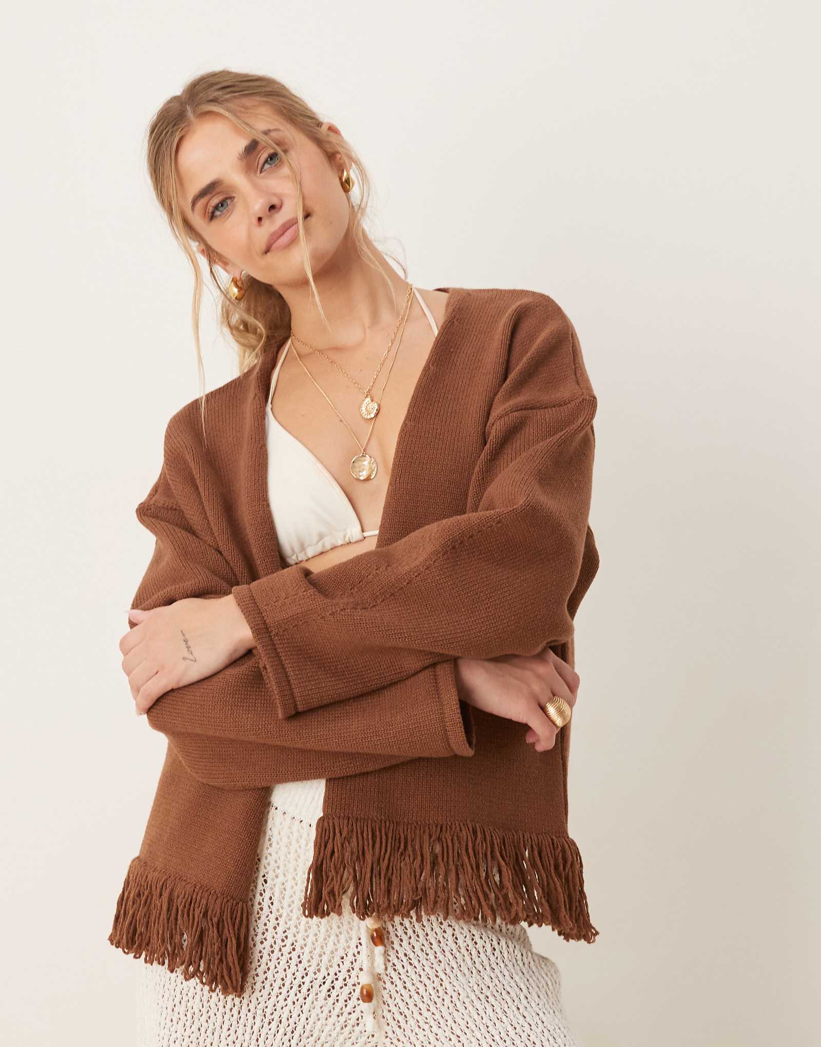 ДИЗАЙНЕРСКИЙ вязаный кардиган ASOS от края до края с бахромой цвета ржавчины 12690₽