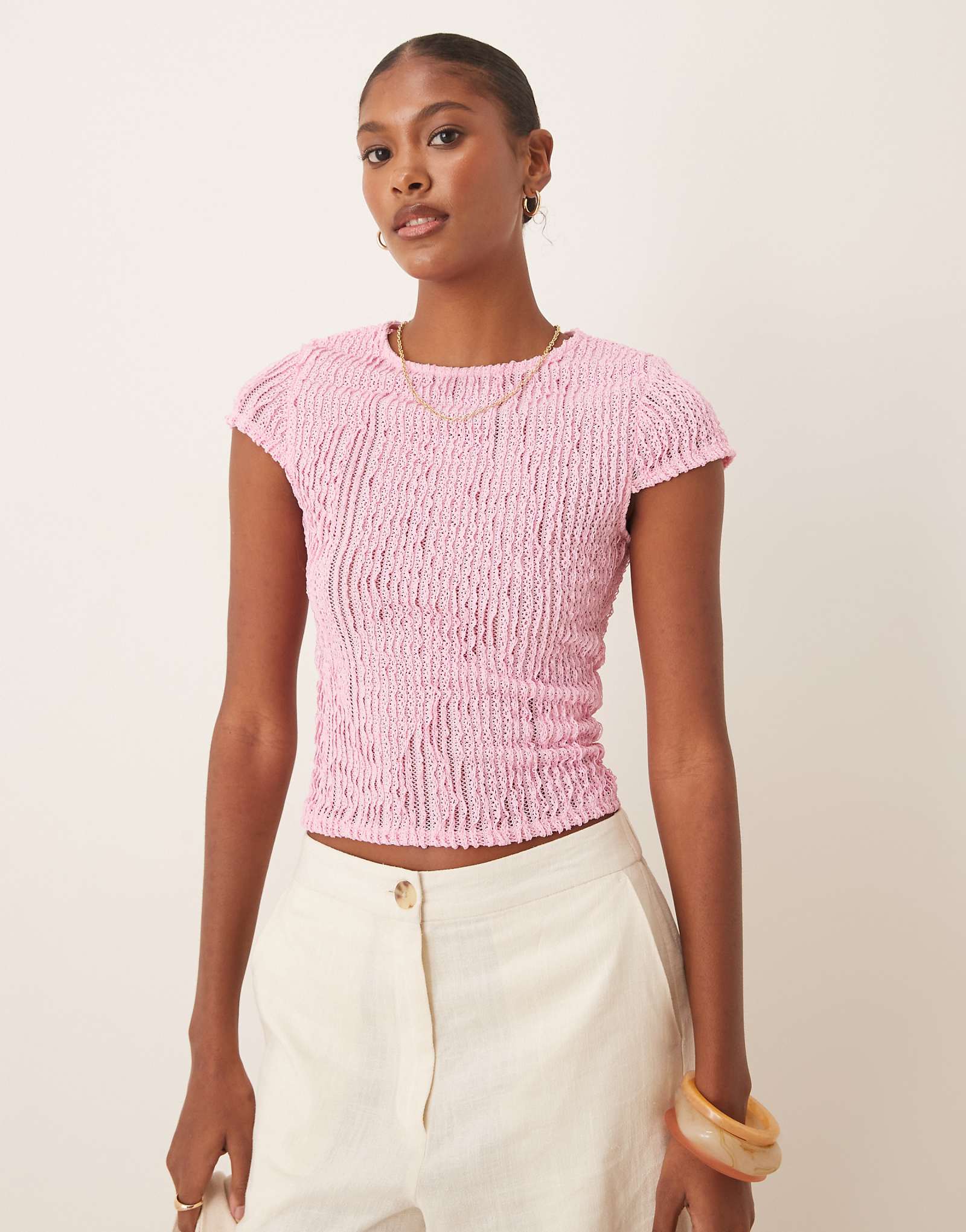 Детская футболка ASOS DESIGN с оборками выполненная крючком нежно-розового цвета 4690₽