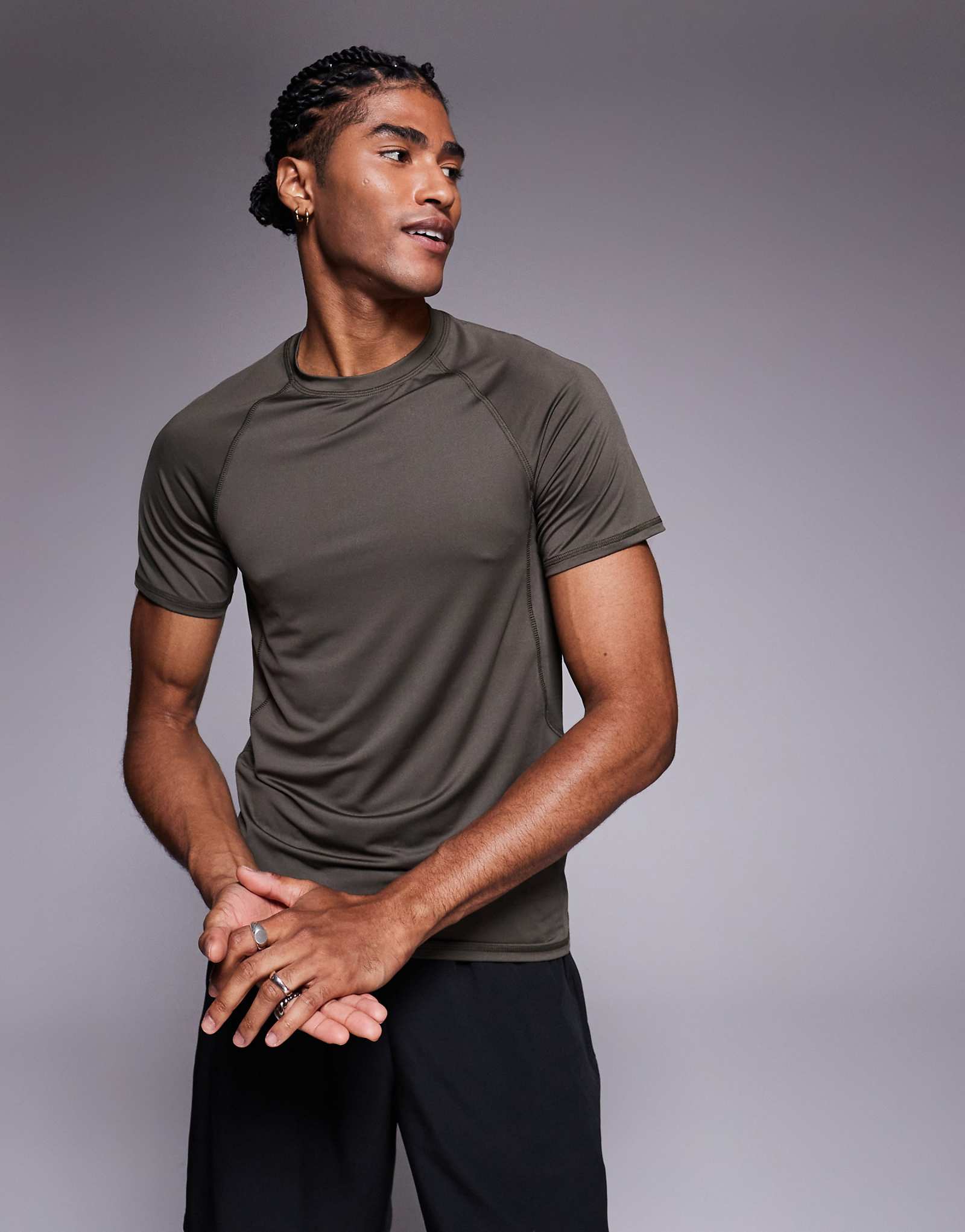 4505 деталь шва с плотной посадкой быстросохнущий базовый слой цвета хаки 4690₽