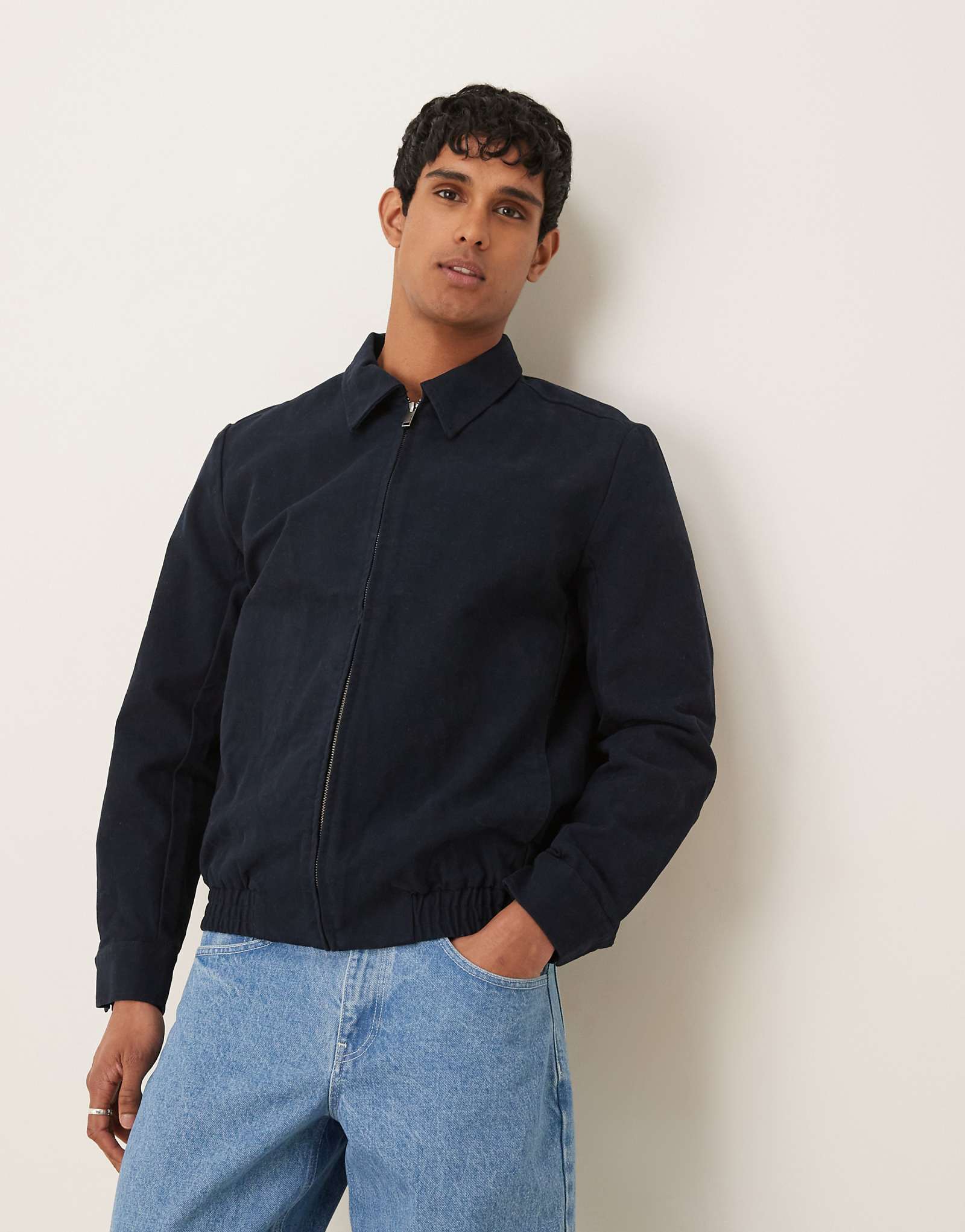 Куртка Selected Homme на молнии с воротником темно-синего цвета 33690₽