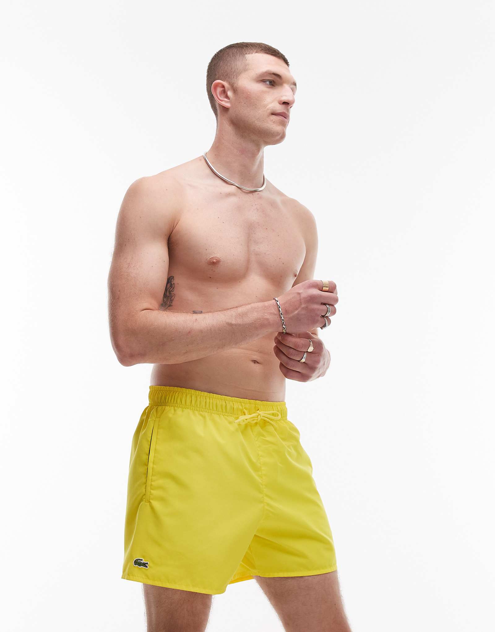 Плавательные шорты Lacoste желтого цвета