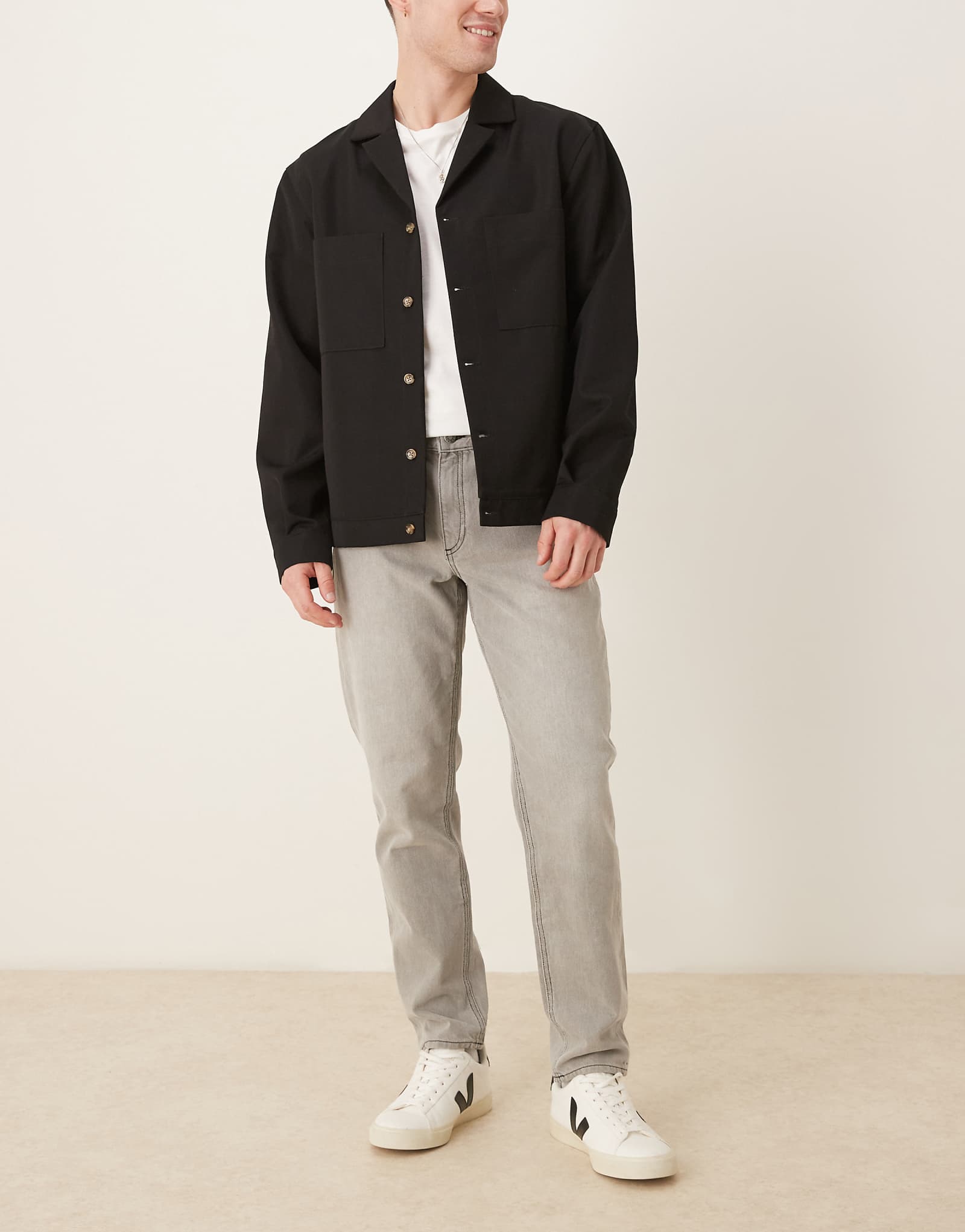 ДИЗАЙНЕРСКИЕ джинсы ASOS зауженного силуэта серого цвета 8190₽