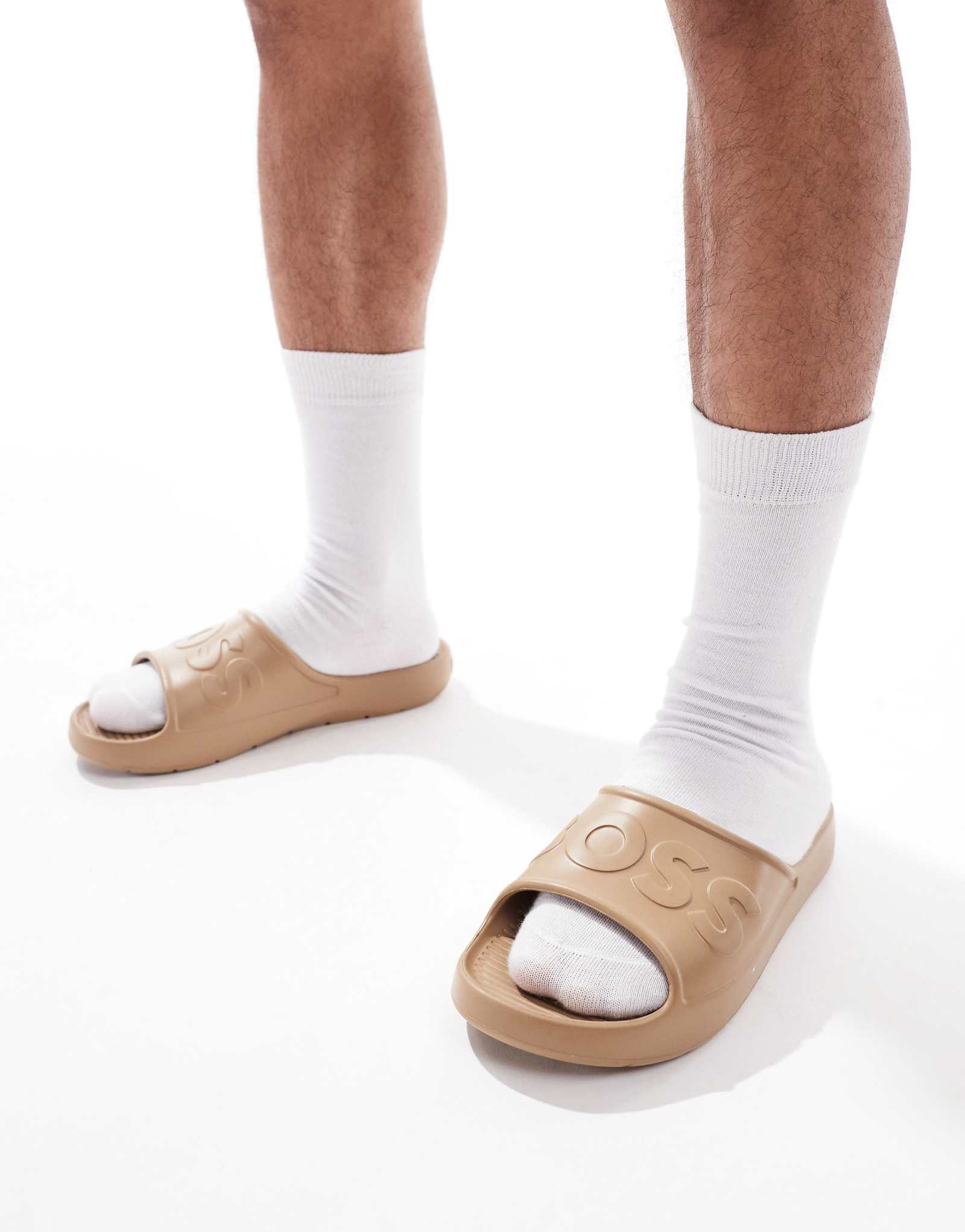 Формованные слайды с рельефным логотипом BOSS Dario коричневого цвета 11390₽