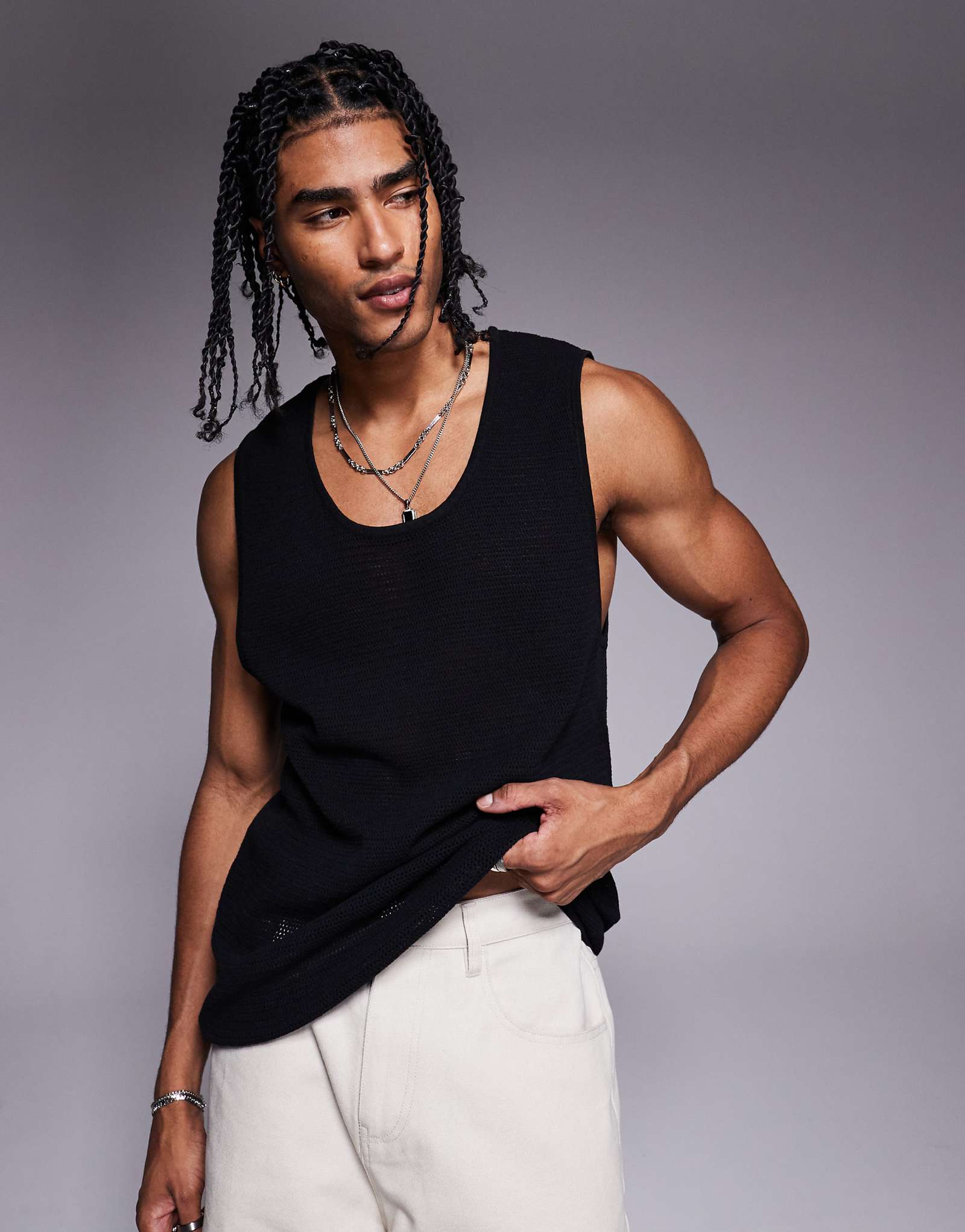 Вязаная безрукавка ADPT с завышенной талией черного цвета 3990₽