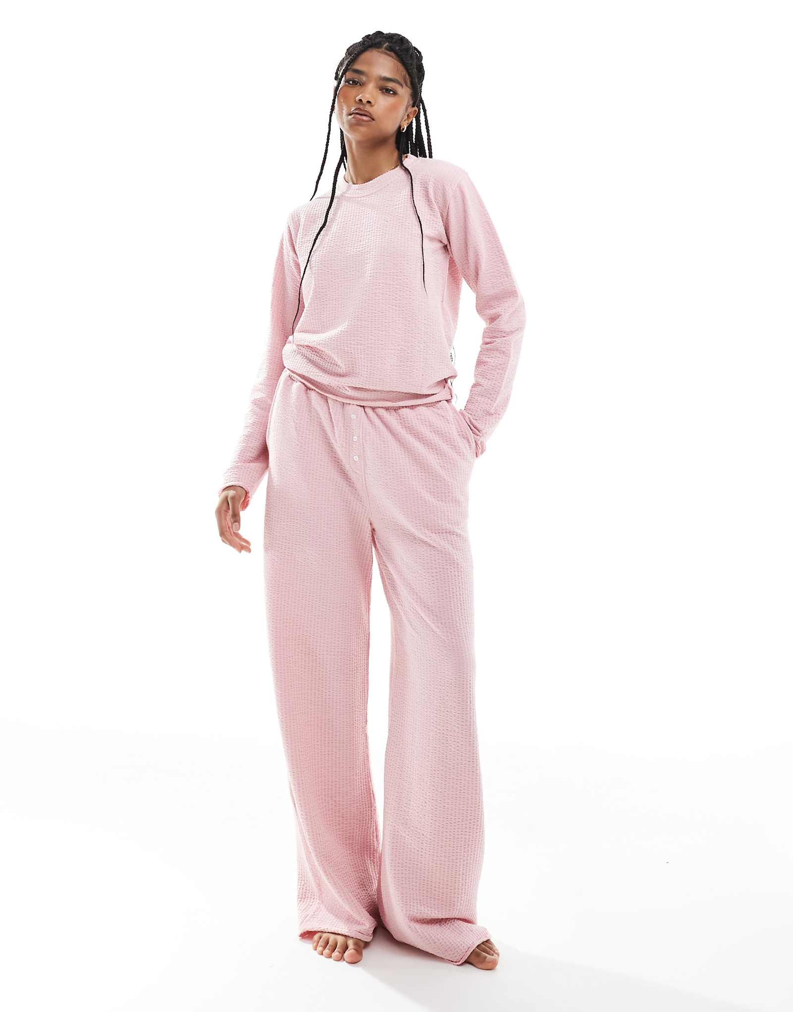 Поношенная пижама с длинными рукавами soft touch светло-розового цвета