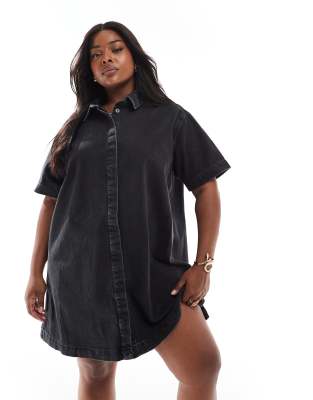 Джинсовое платье-рубашка ASOS DESIGN Curve с коротким рукавом черного цвета