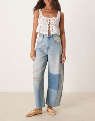 Джинсы-бочкообразки ASOS DESIGN с завышенной талией в стиле пэчворк синего цвета