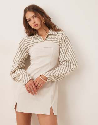 ДИЗАЙНЕРСКОЕ мини-платье ASOS 2 в 1 из льняной смеси с бенгалином и рубашкой в полоску из натурального