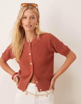 ДИЗАЙНЕРСКИЙ кардиган ASOS из фактурного букле с коротким рукавом и золотыми пуговицами цвета ржавчины
