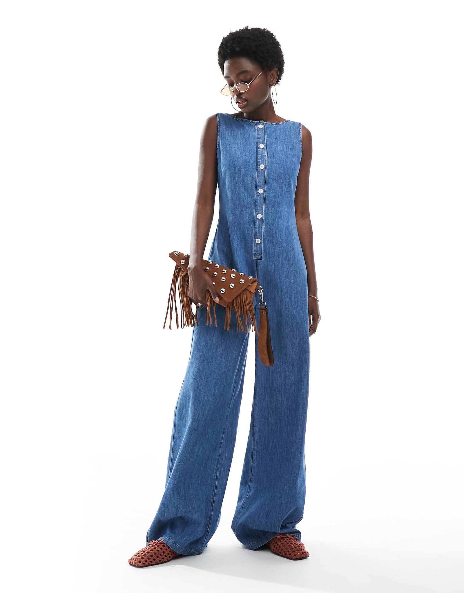 ДИЗАЙНЕРСКИЙ джинсовый комбинезон ASOS с вырезом лодочкой средне-синего цвета 16290₽