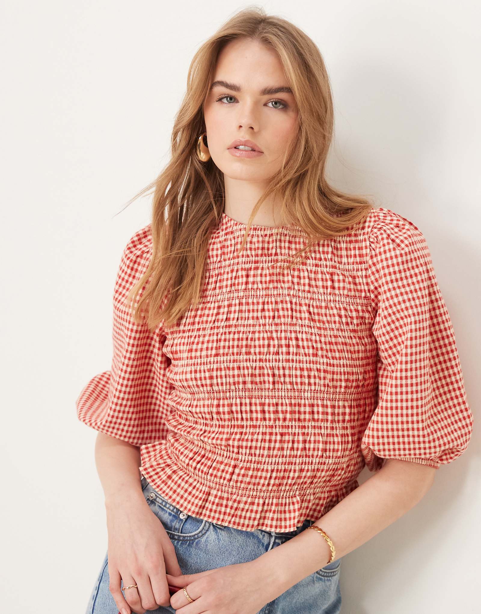 Гламурная блузка из поплина в складку в красную клетку