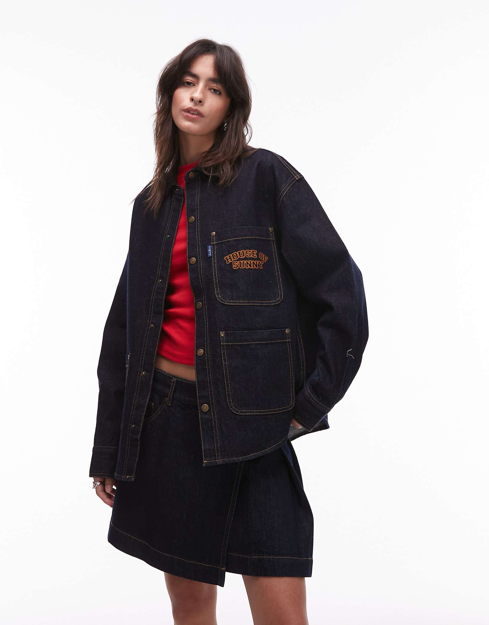 Джинсовая рубашка с воротником-стойкой из шнура цвета индиго с вышивкой цепочкой House of Sunny