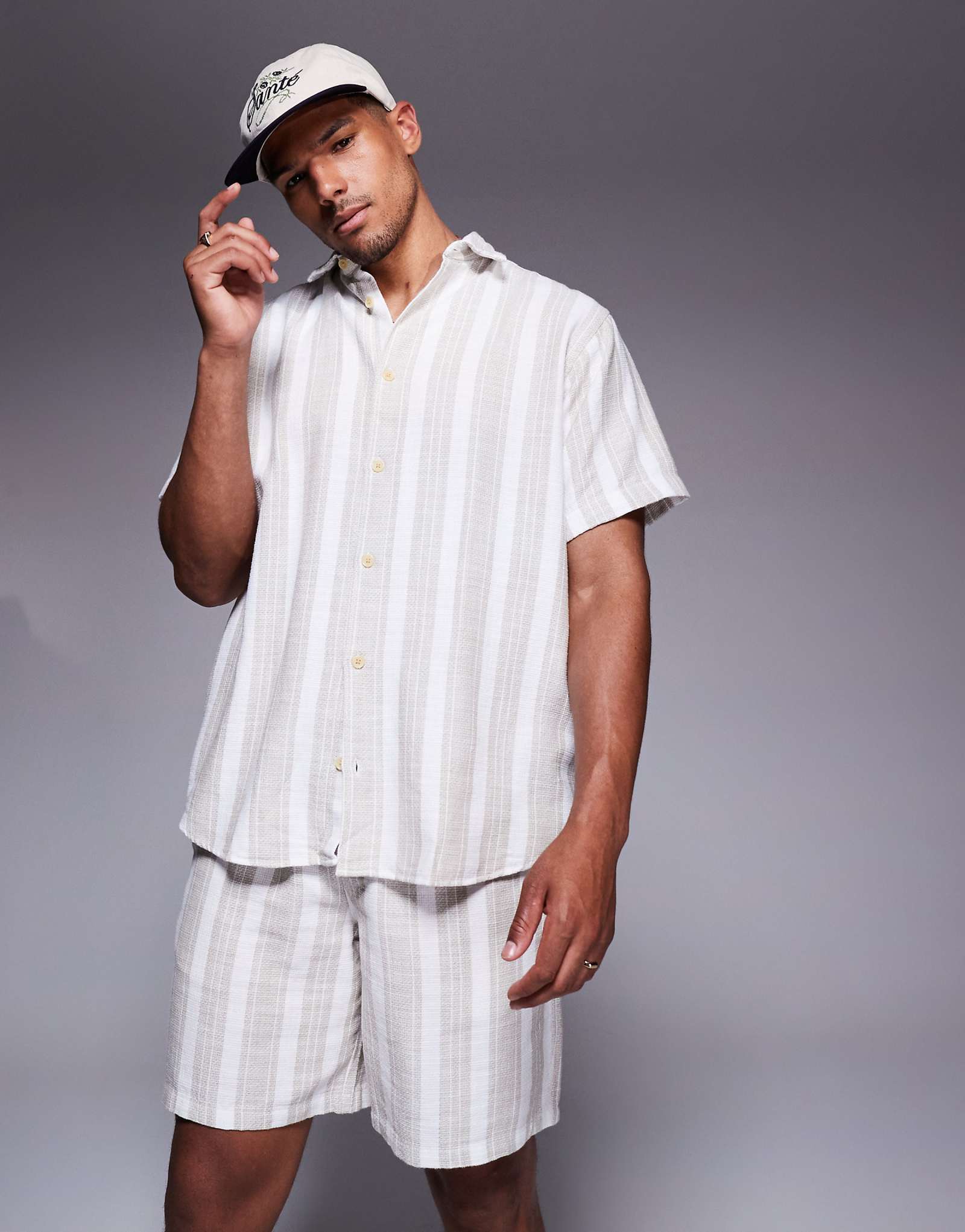 Шорты с текстурой ADPT в кремовую полоску