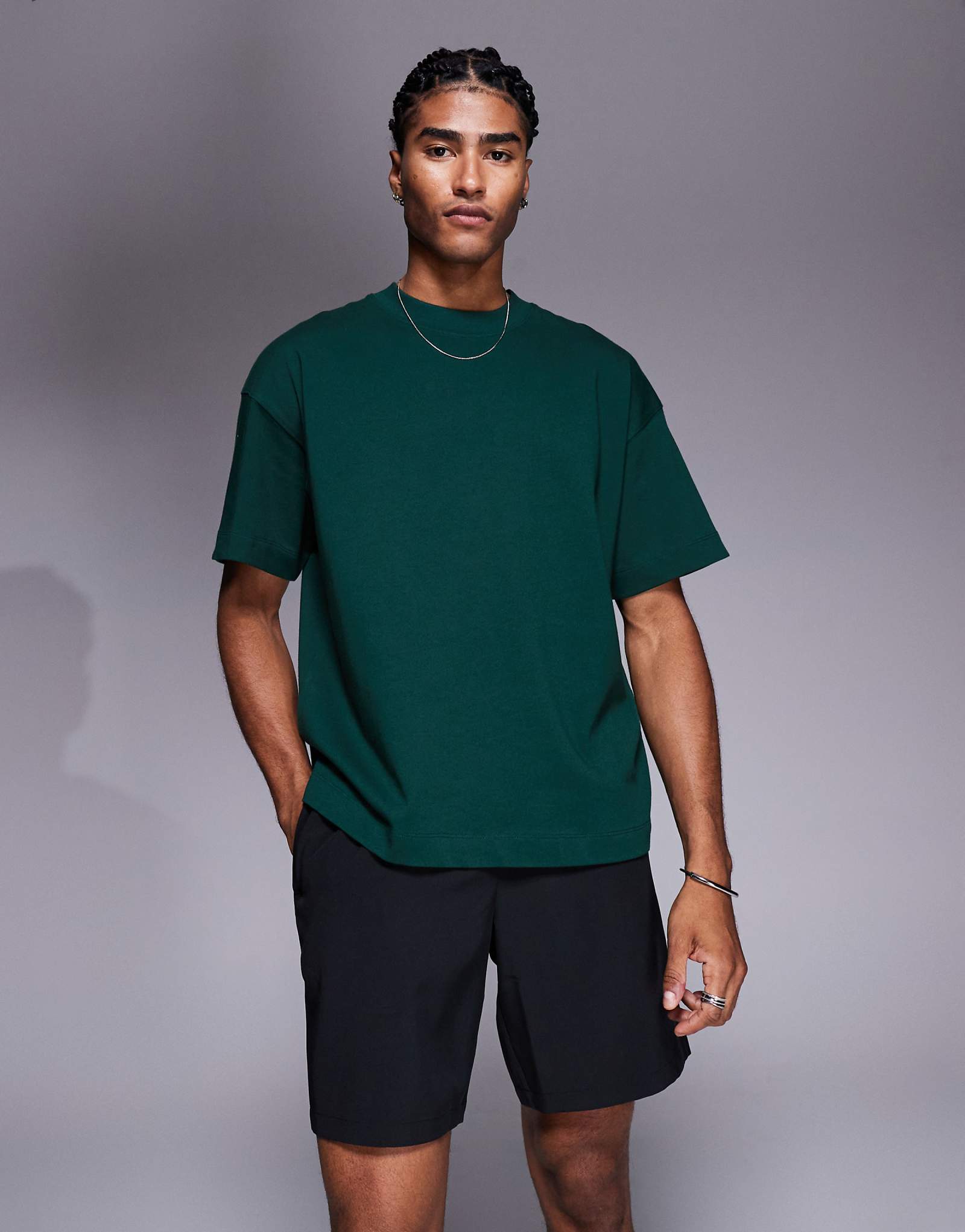 4505 облегающая укороченная тренировочная футболка из тяжелого хлопка с быстросохнущим покрытием сосново-зеленого цвета