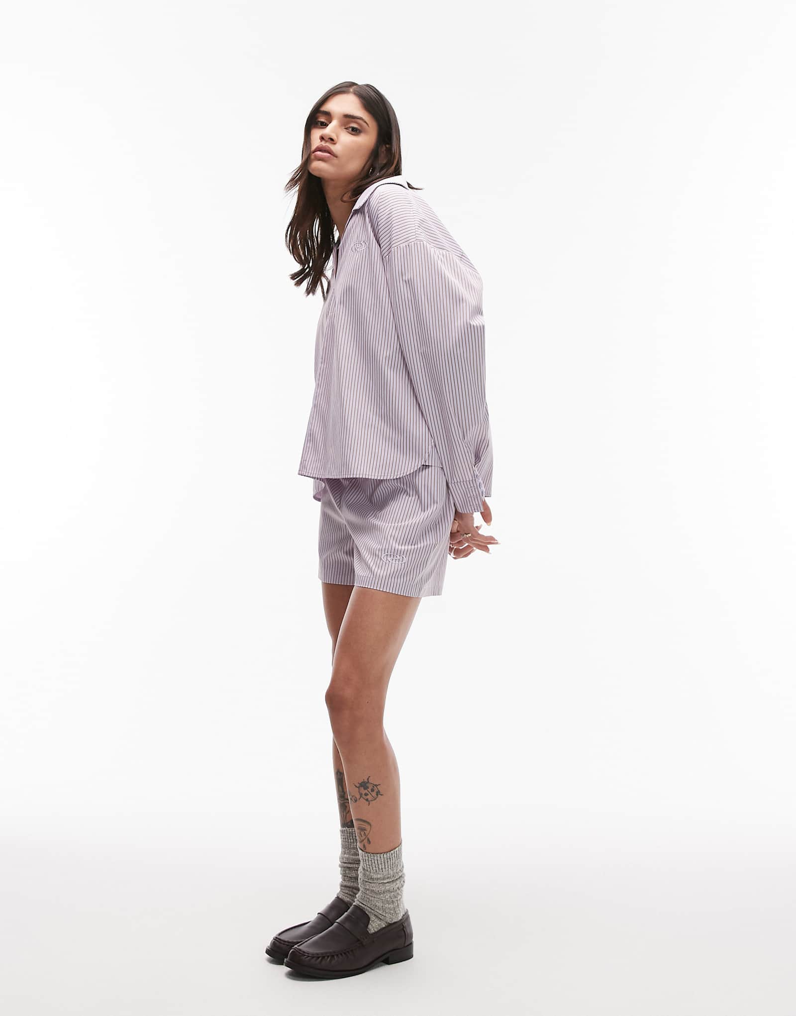 Блузка с v-образным вырезом в медную полоску - часть комплекта