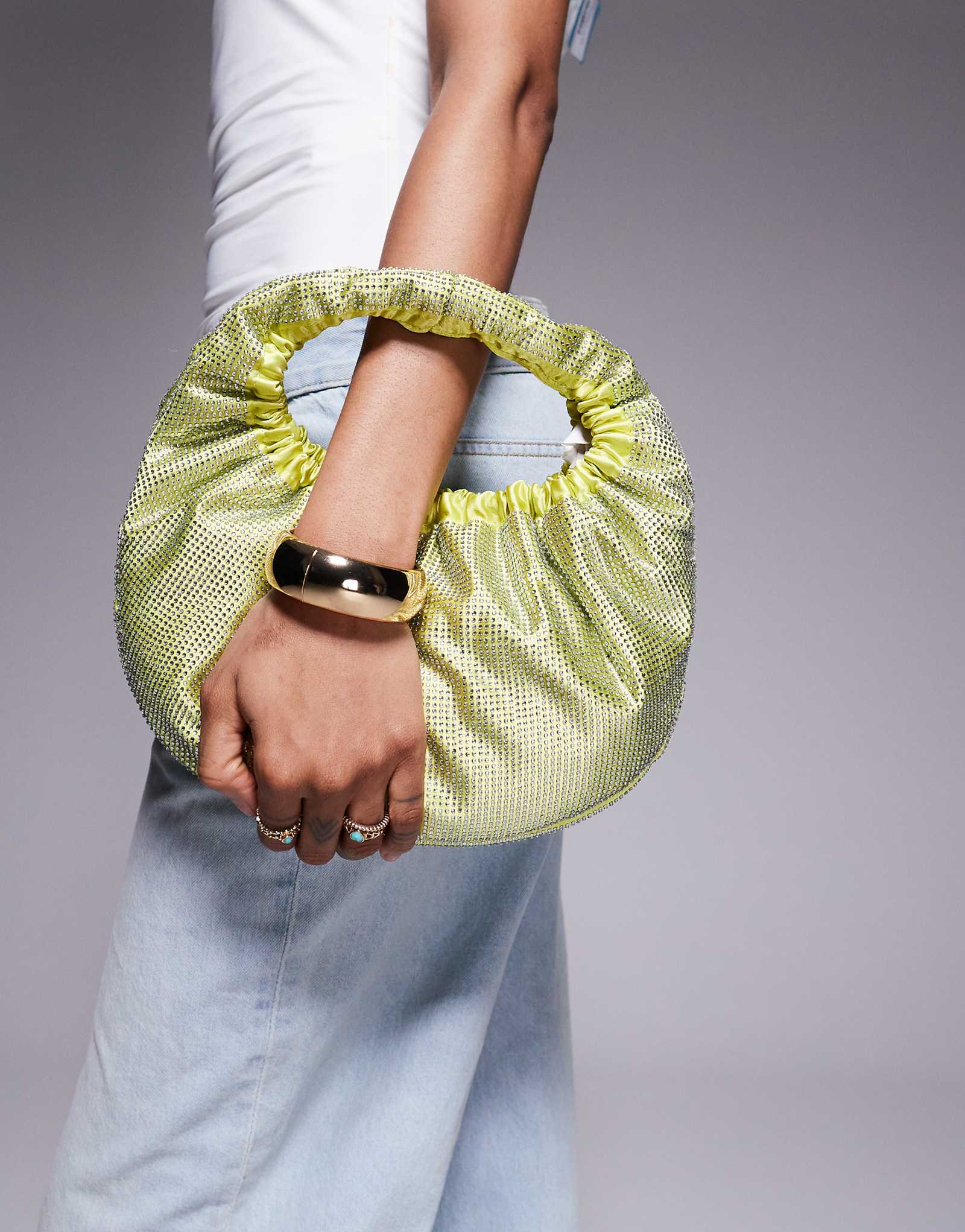 Сумка через плечо с бриллиантами River Island светло-зеленого цвета 5490₽
