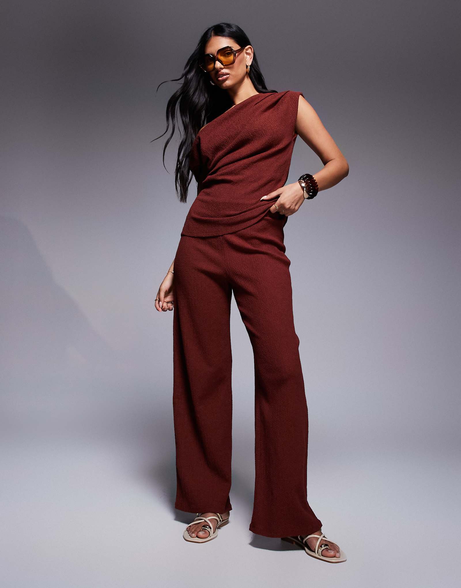 Широкие брюки с фактурой River Island цвета ржавчины - часть комплекта 12290₽