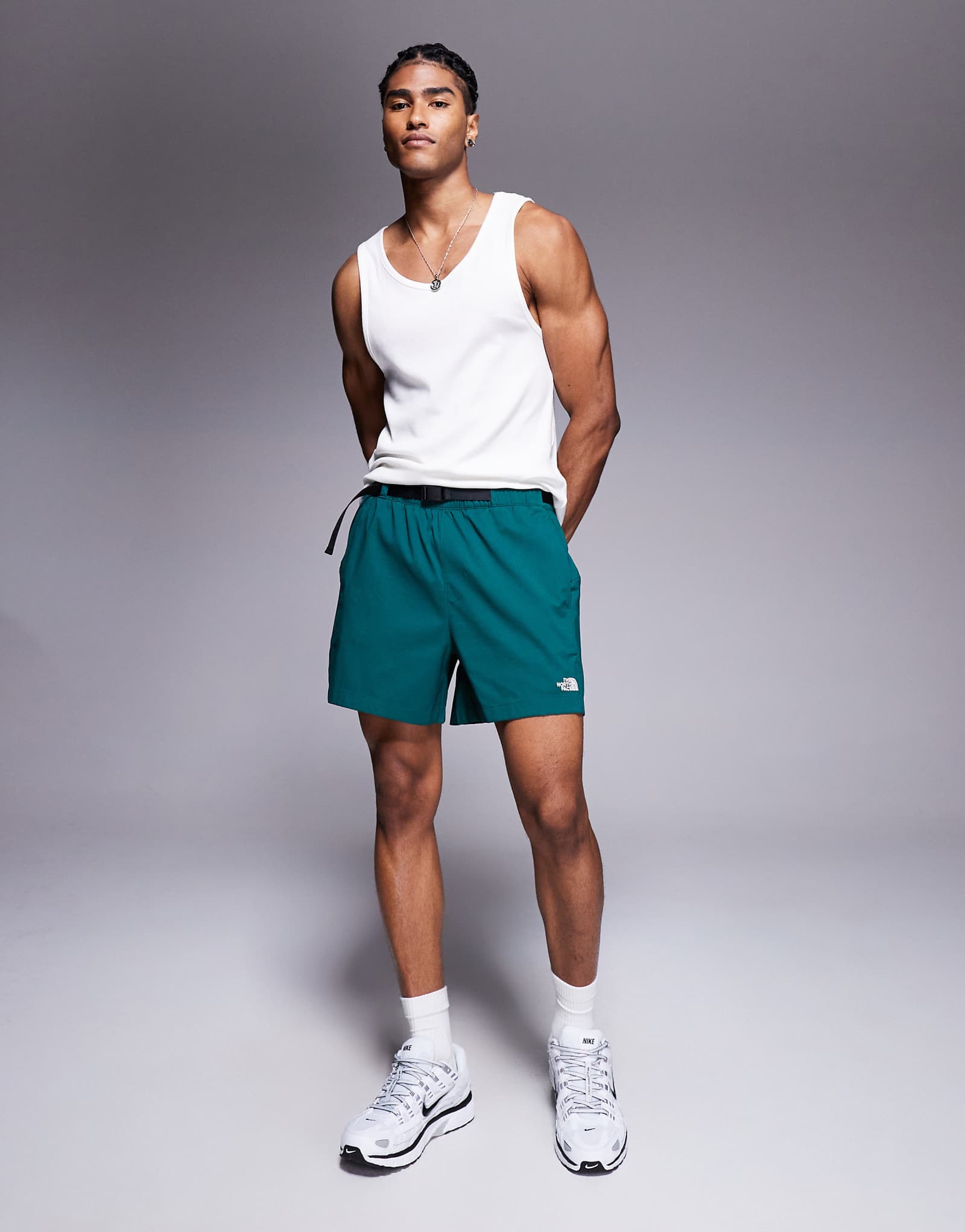 Шорты The North Face Class V Pathfinder с поясом длиной 5 дюймов зеленого цвета