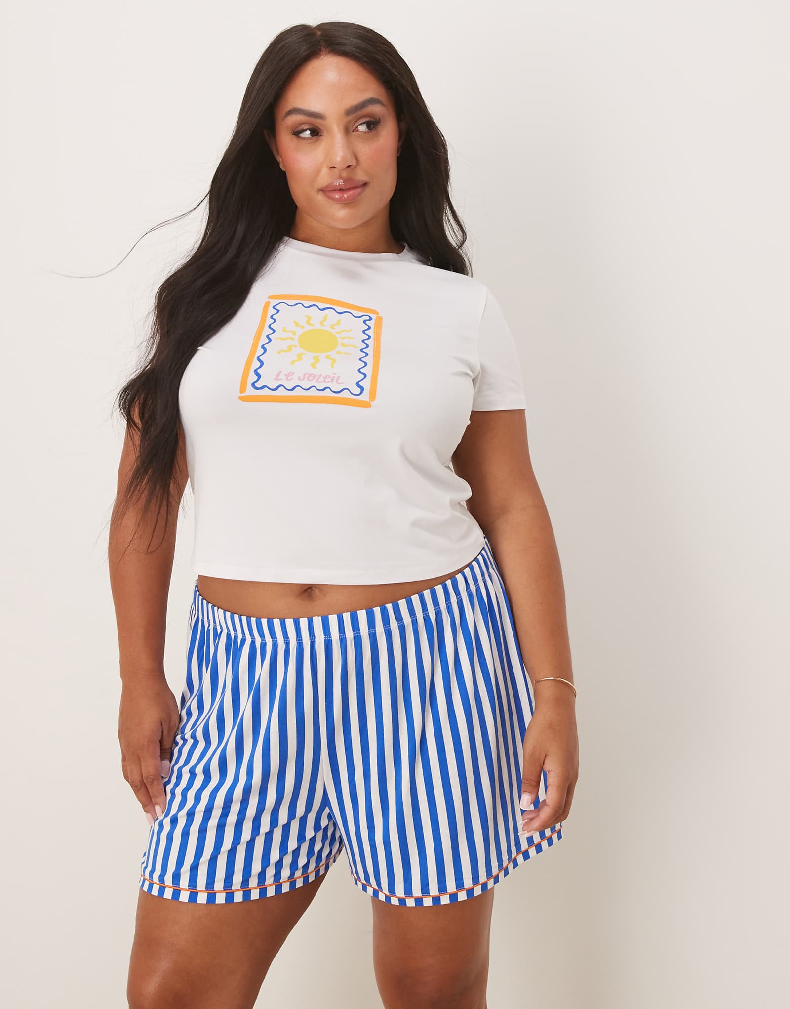 Детская футболка Urban Threads Curve с принтом Летнее солнце - часть комплекта 3390₽