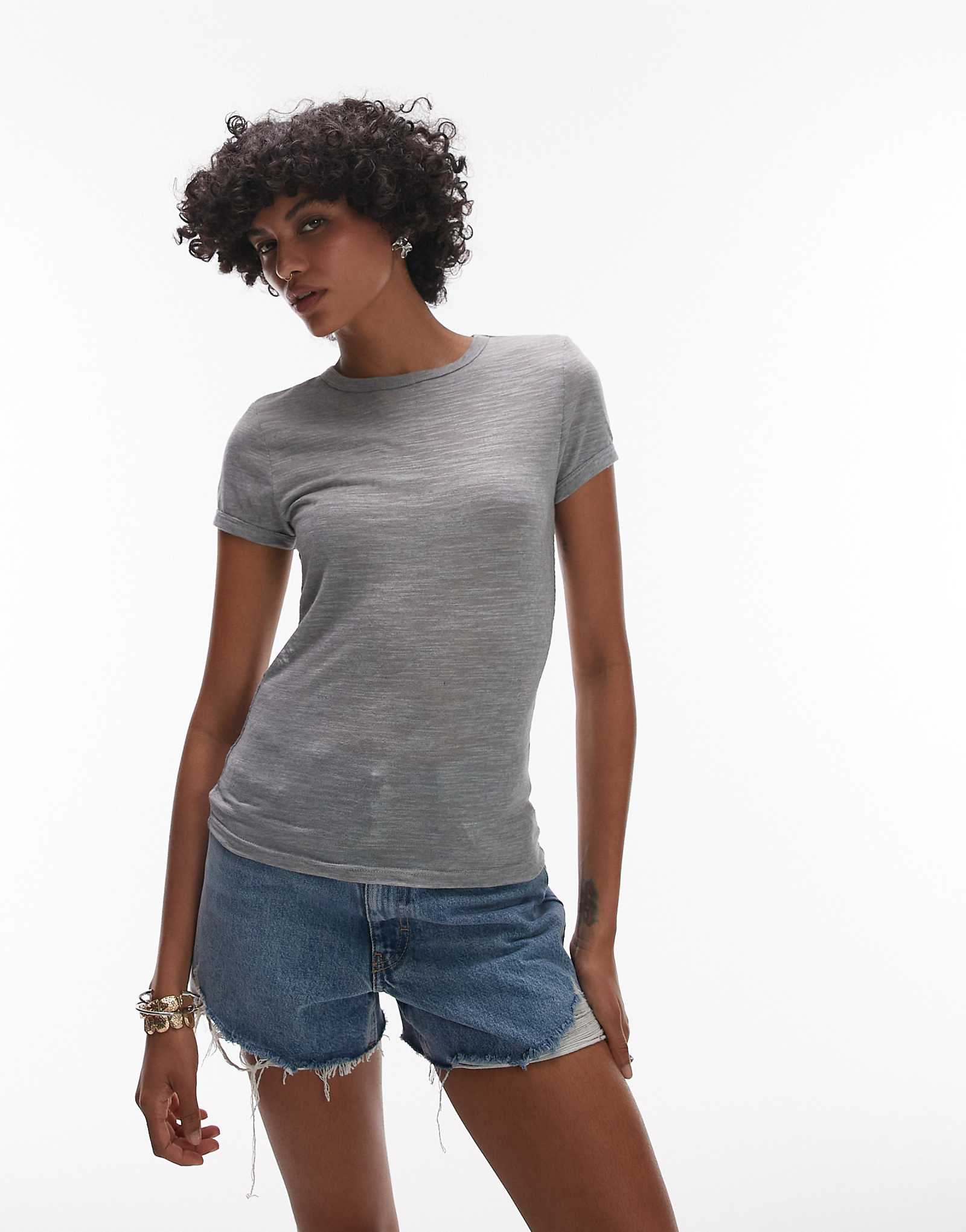 Льняная футболка Topshop серого цвета