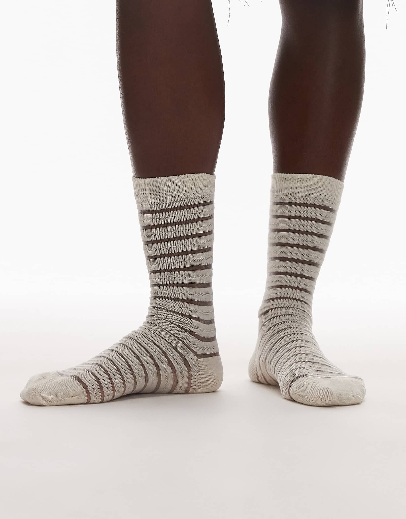 Прозрачные полосатые носки Topshop темно-белого цвета 1690₽