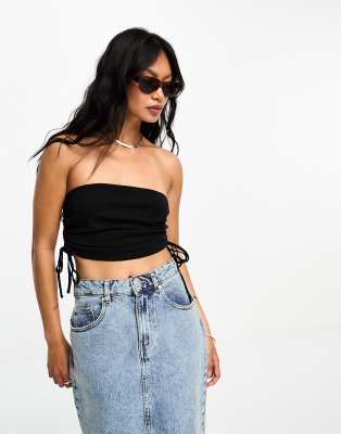 Черное бандо без бретелек с рюшами по бокам от ASOS DESIGN 