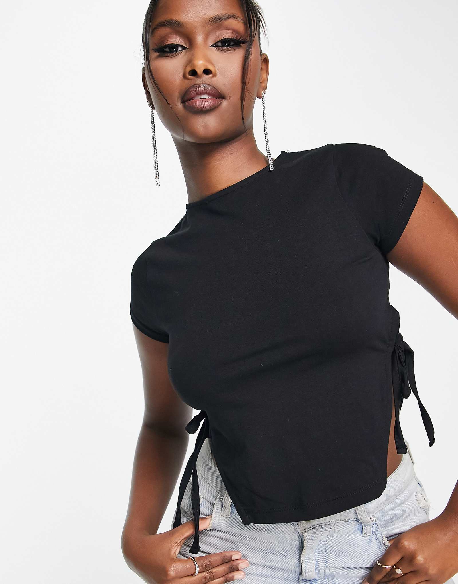 ASOS DESIGN short sleeve T-shirt with side ties in black 2190₽