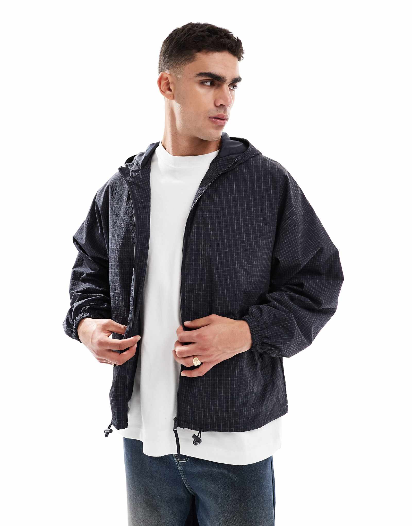 ДИЗАЙНЕРСКАЯ спортивная куртка оверсайз от ASOS черного цвета 9790₽