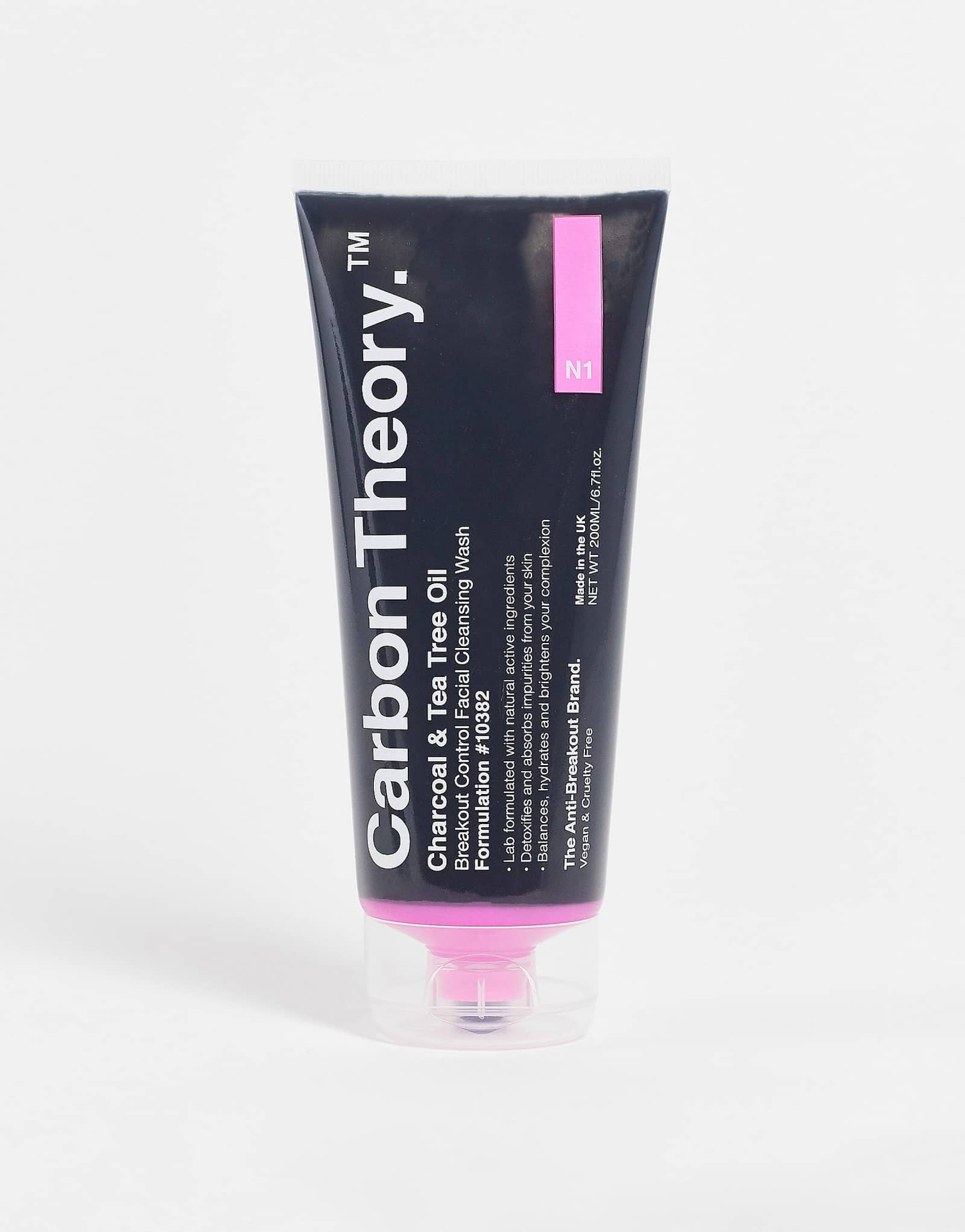 Carbon Theory Очищающее средство для лица с древесным углем и маслом чайного дерева 67 жидких унций 2290₽