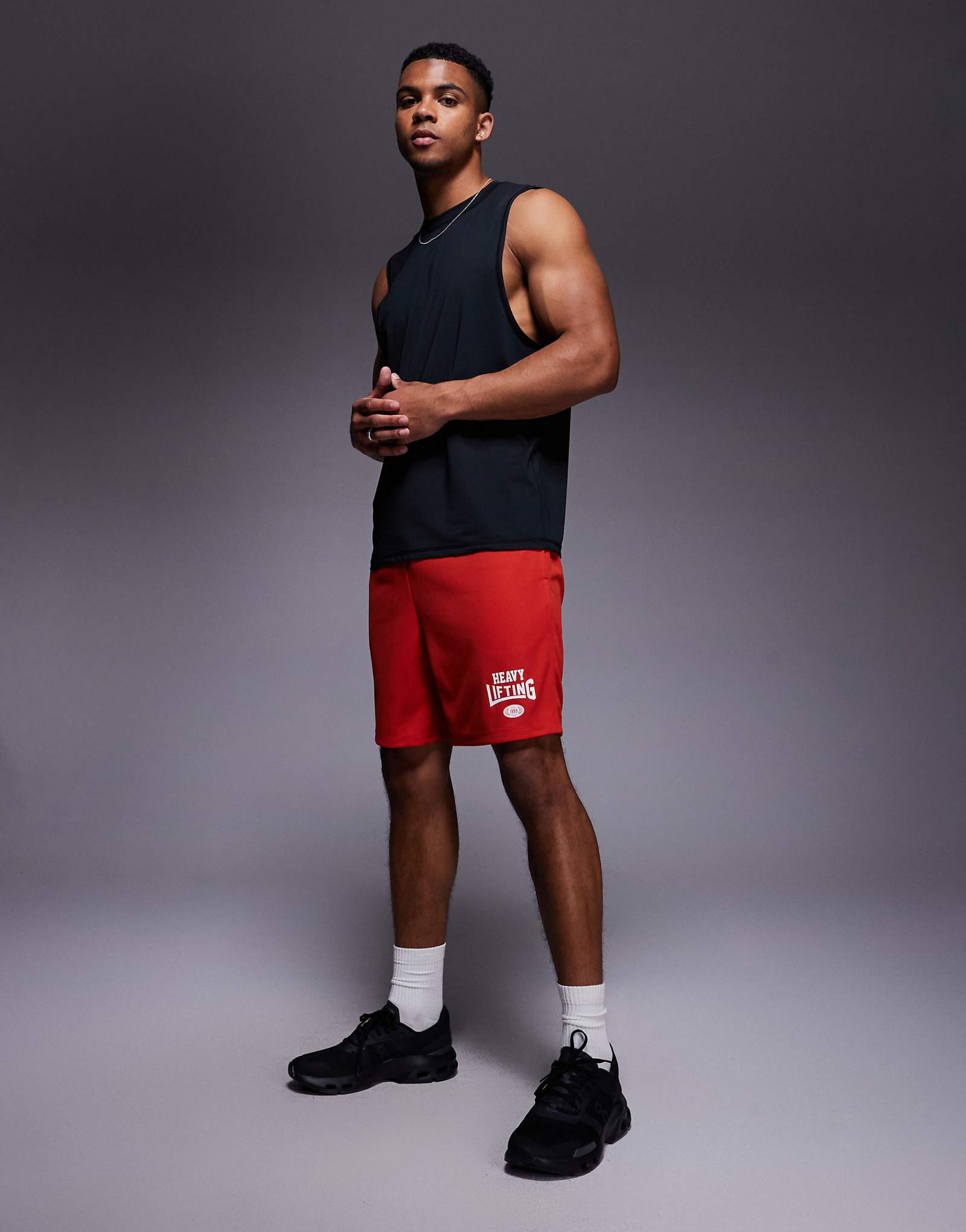 4505 Тренировочные шорты из сетчатой ткани с рисунком для поднятия тяжестей красного цвета