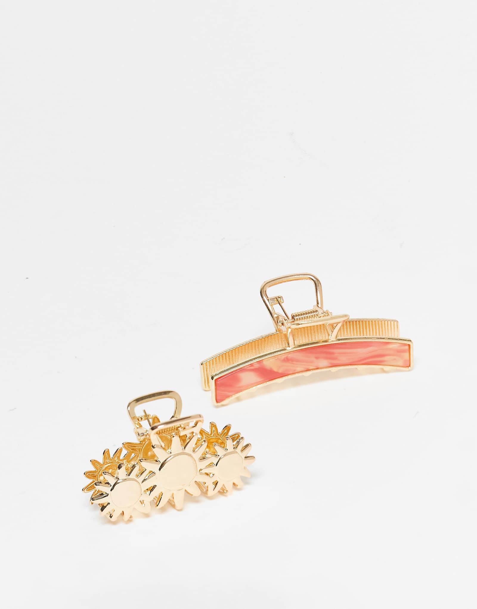 Дополните аксессуарами 2 упаковки золотых металлических когтей для волос sundowner 4690₽