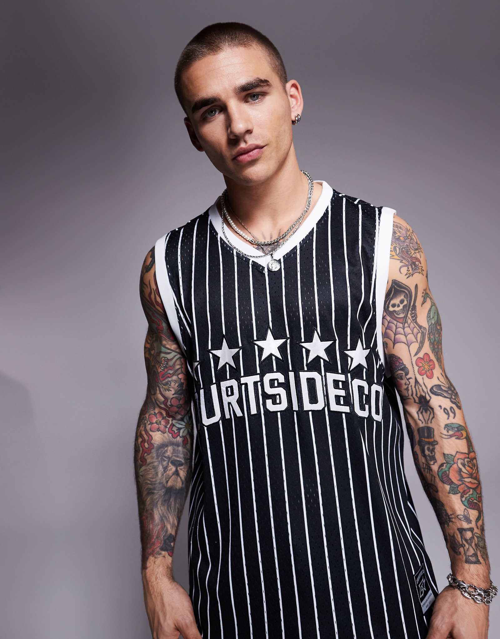 Объемная майка Courtsidelog в черную полоску