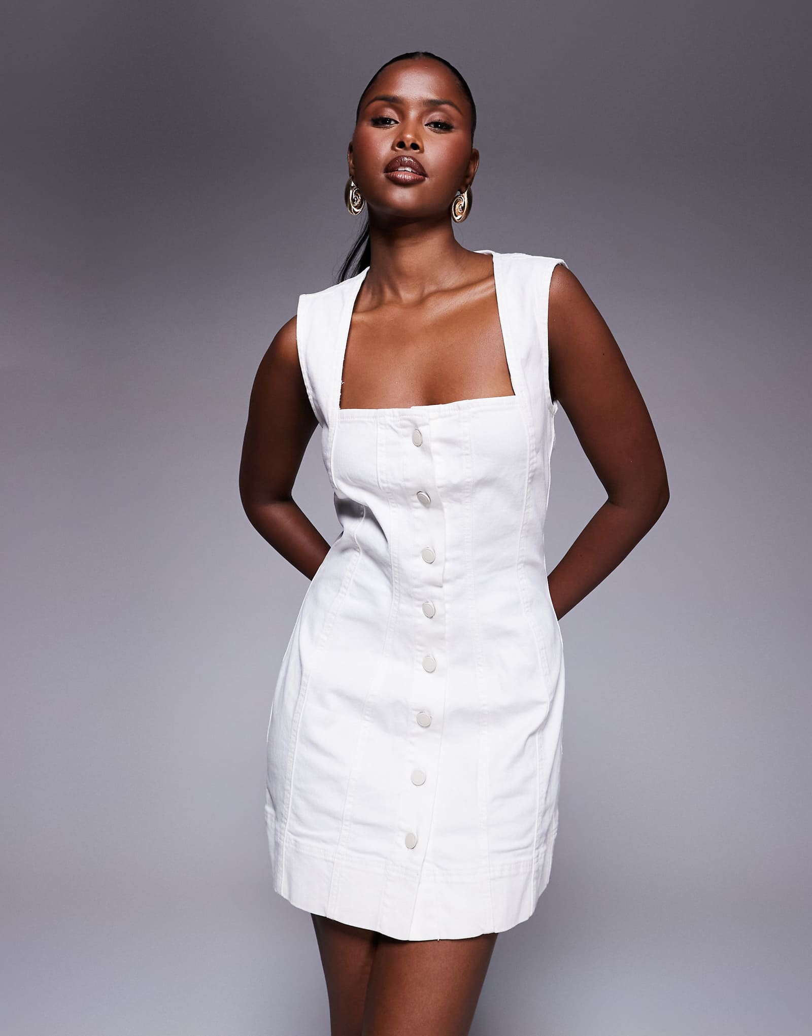 Мини-платье Good American power stretch облачно-белого цвета 36590₽