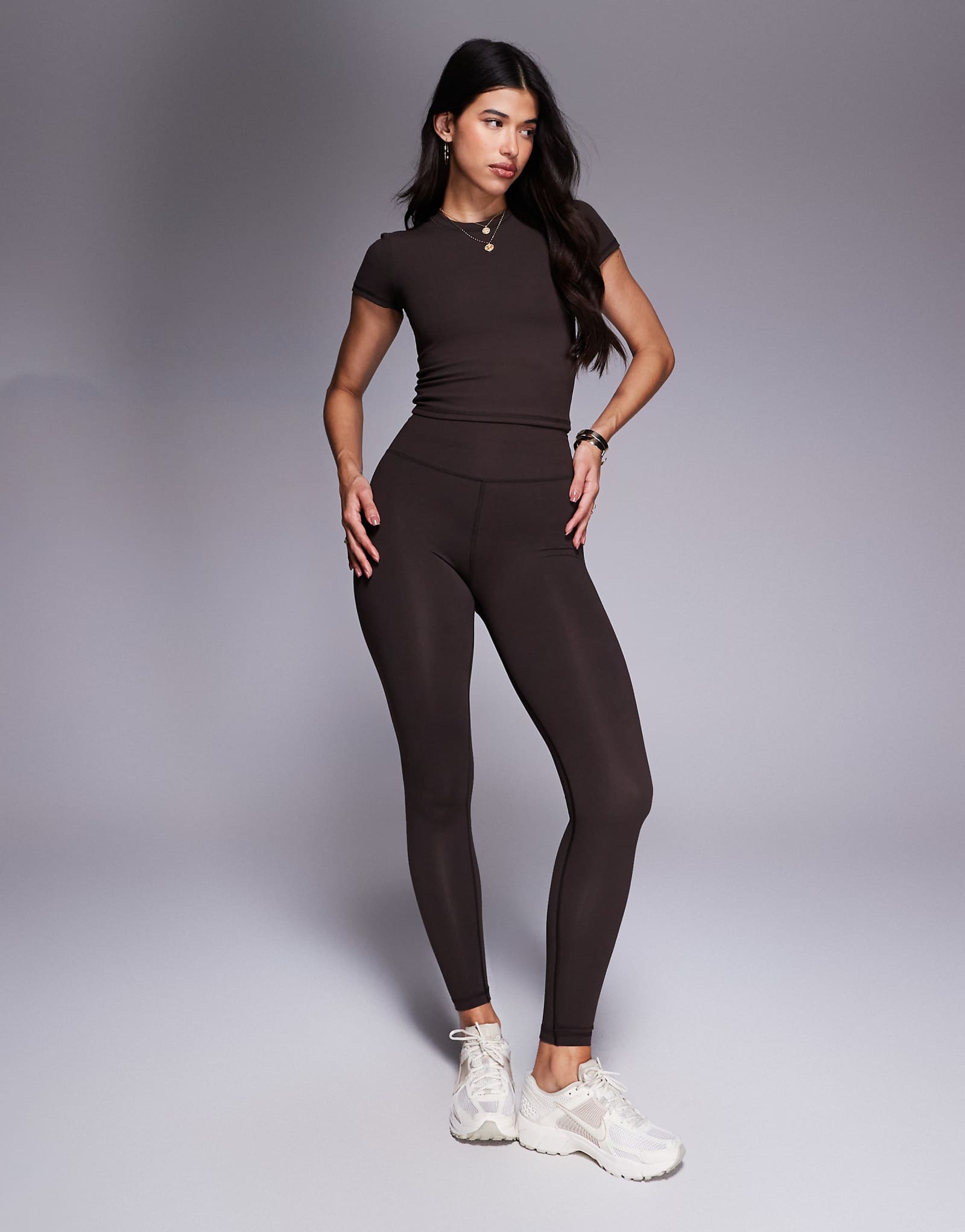 4505 Icon мягкие на ощупь леггинсы для йоги с завышенной талией шоколадного цвета 5690₽