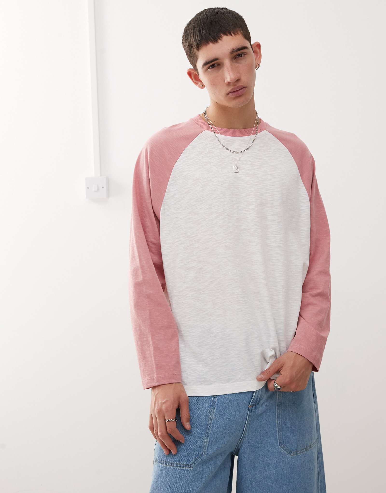 Облегающая спортивная футболка для фигуристов COLLUSION raglan из плотной ткани 8190₽