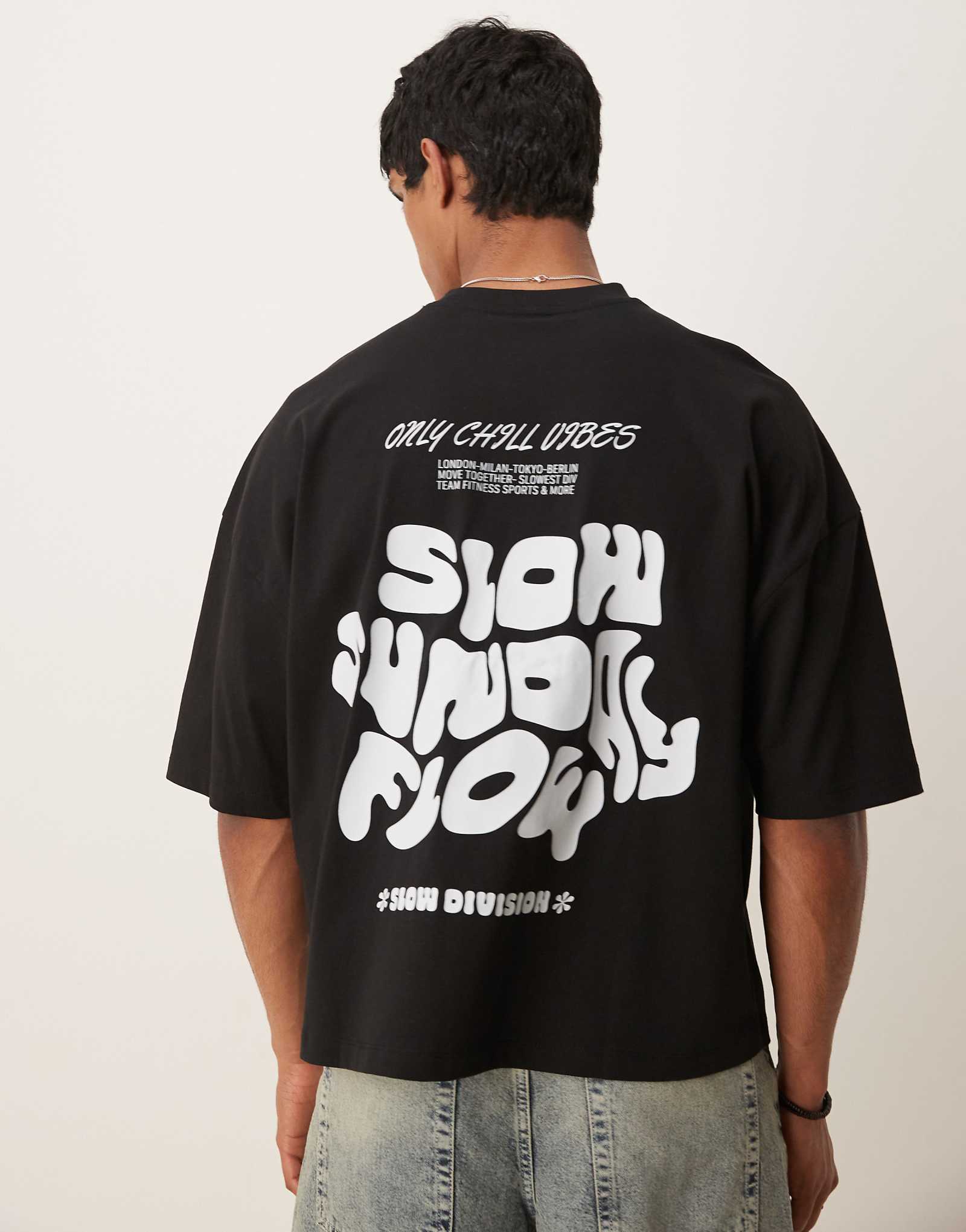 Футболка оверсайз ASOS DESIGN черная с принтом на спине 5090₽