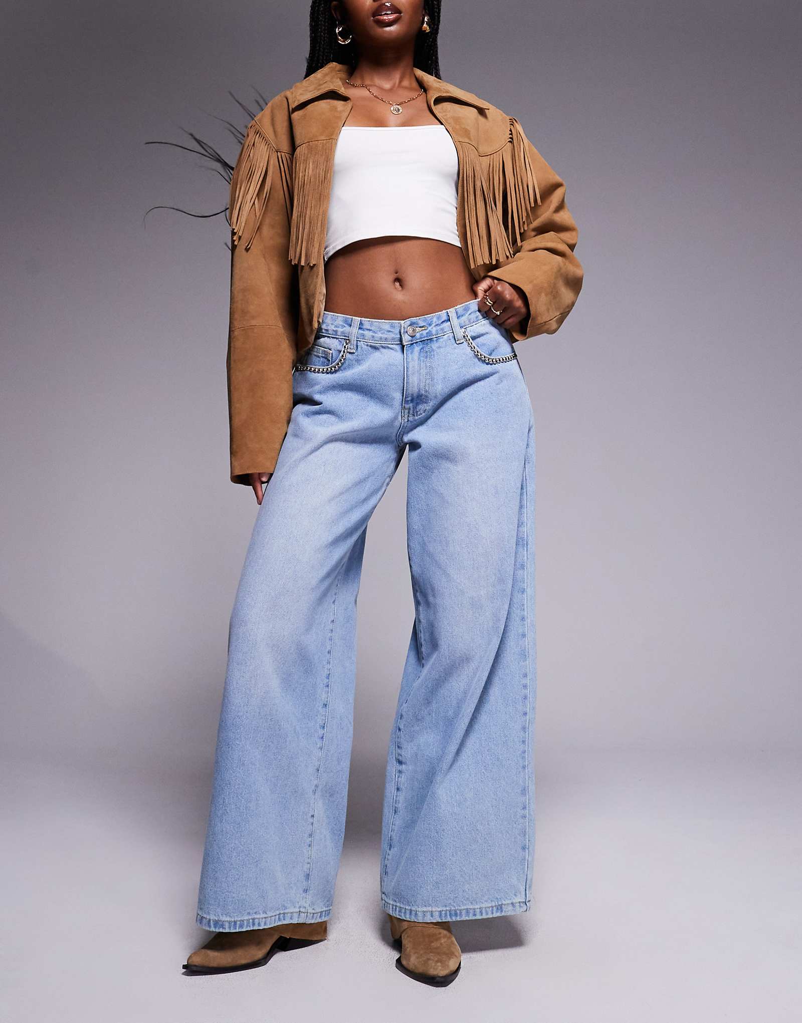 Мешковатые широкие джинсы Princess Polly с низкой посадкой и заклепками светло-голубого цвета 15890₽