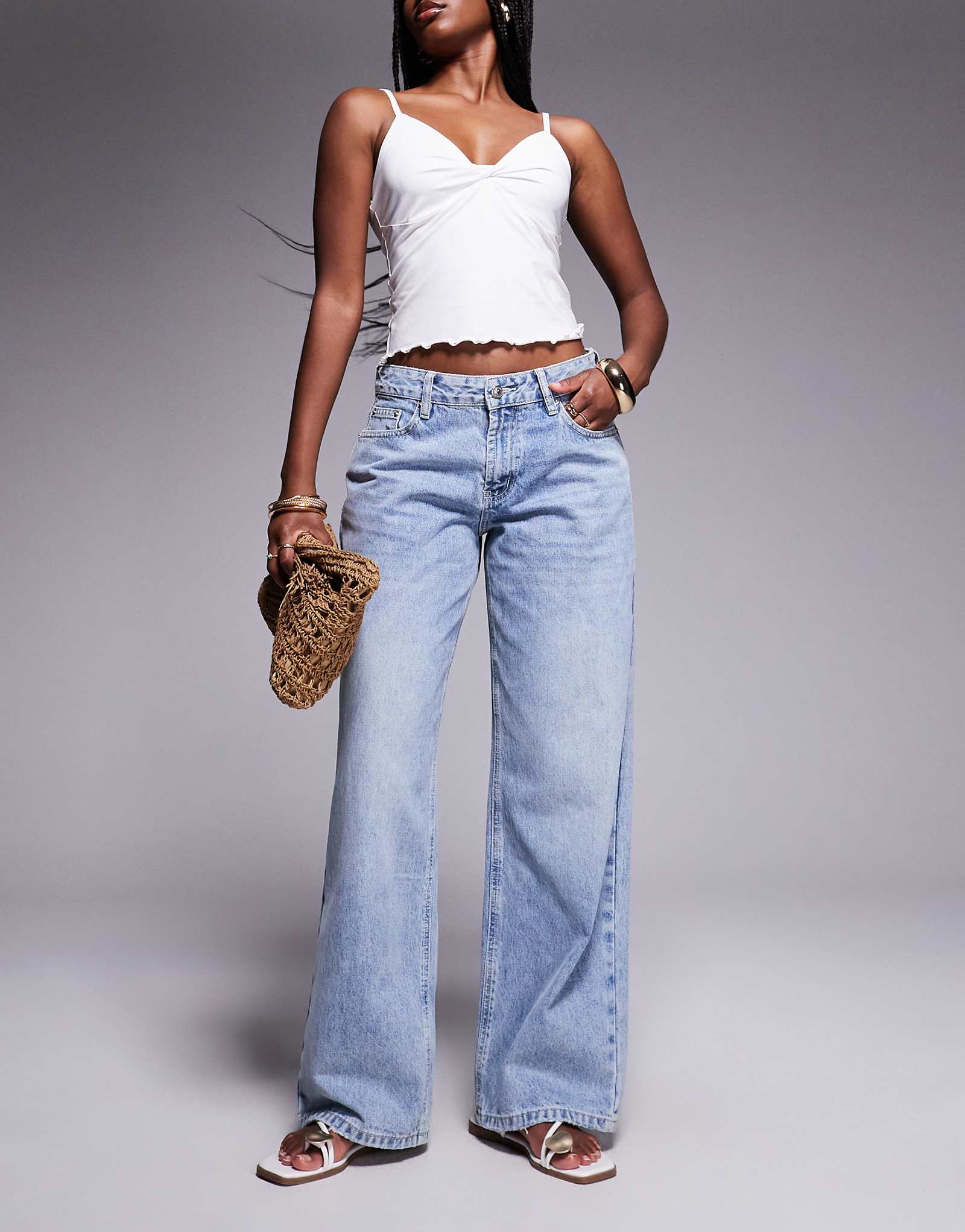 Свободные широкие джинсы Princess Polly Serenitia средней посадки синего цвета с эффектом стирки 15090₽