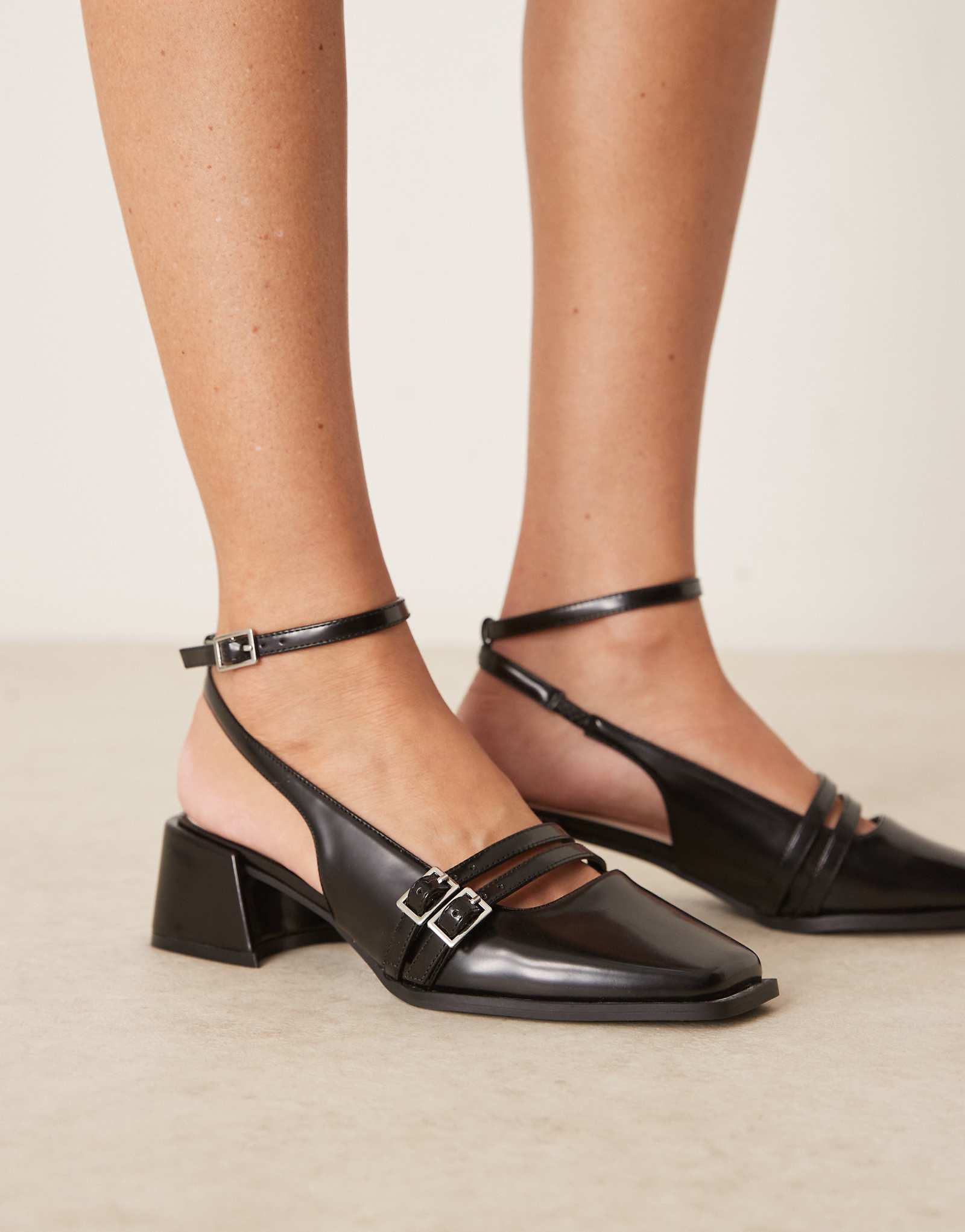 Черные туфли Мэри Джейн на высоком каблуке RAID Stacia с откидывающейся спинкой