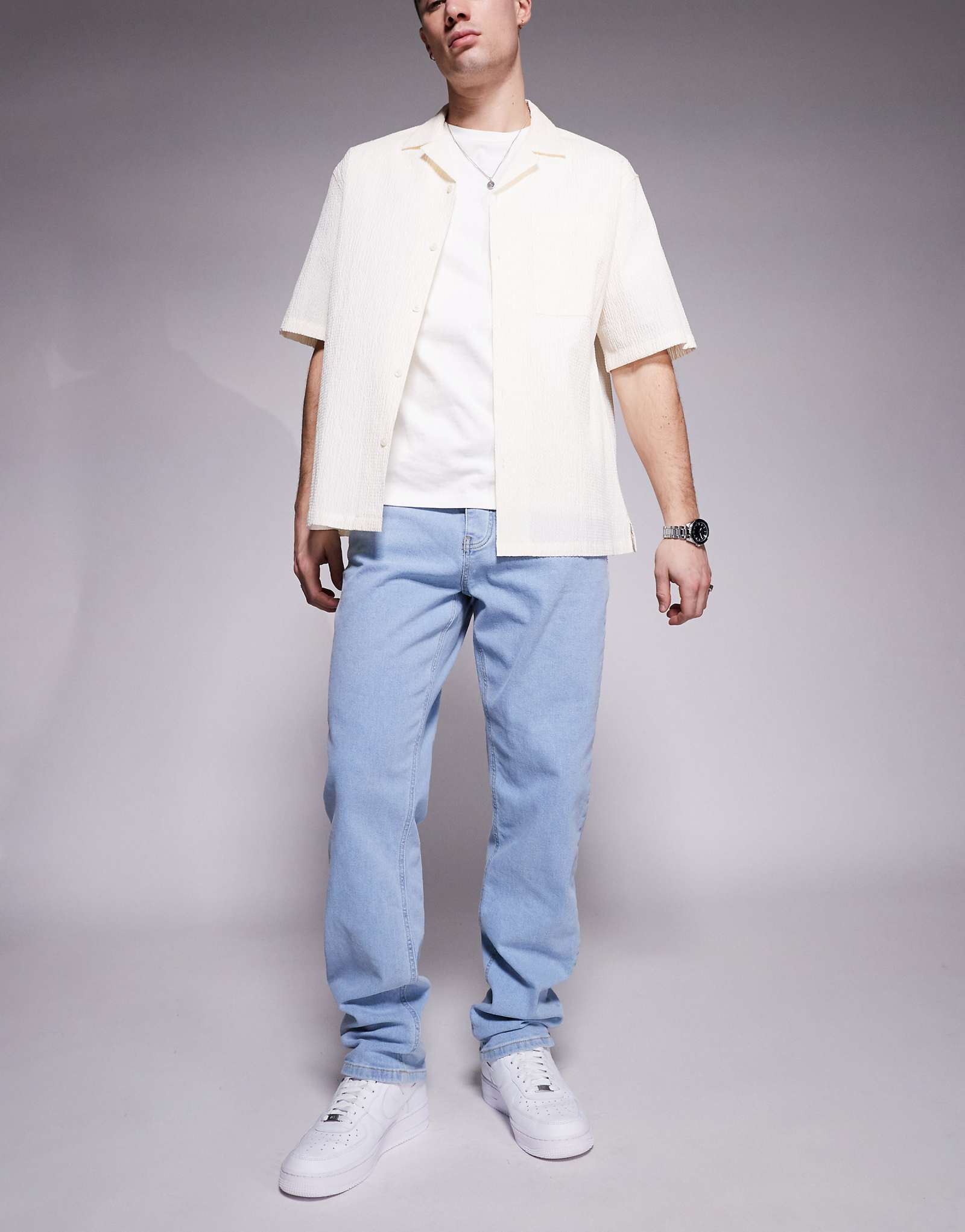 Джинсы с прямыми штанинами от шестого июня светло-голубого цвета постиранные 13990₽