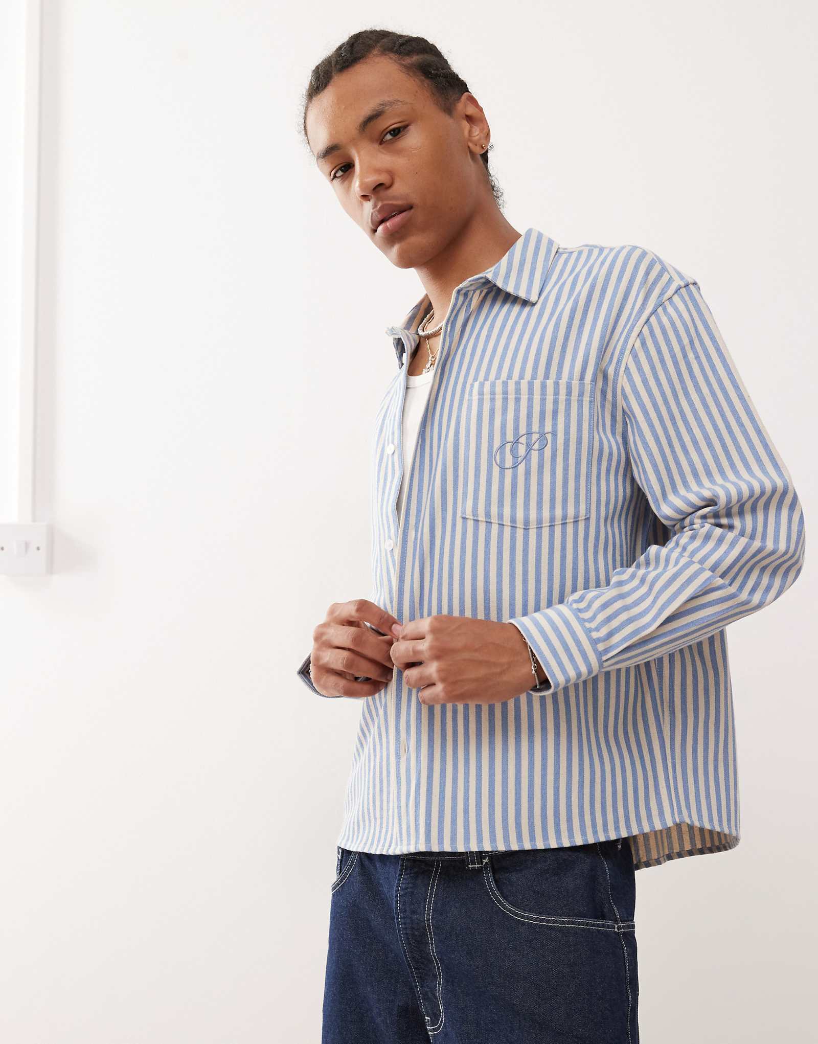 Запрещенная футболка для отдыха в синюю полоску 21590₽