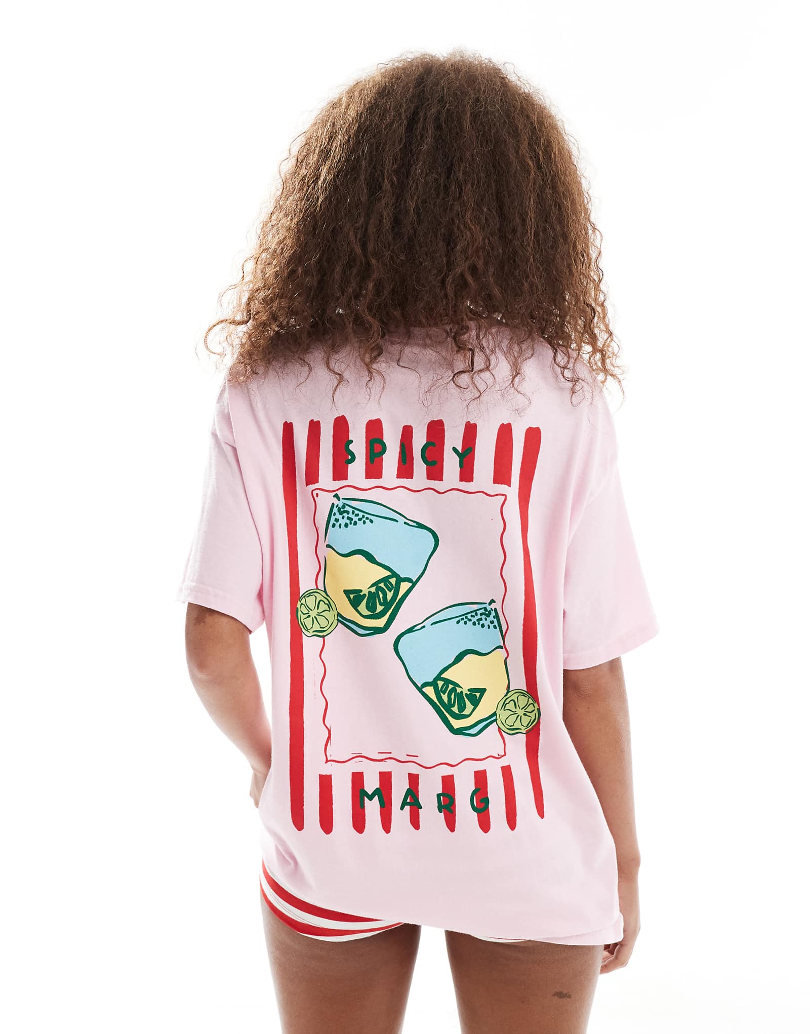 Футболка с объемным рисунком Miss Selfridge Spicy Marg в розовом цвете 6690₽