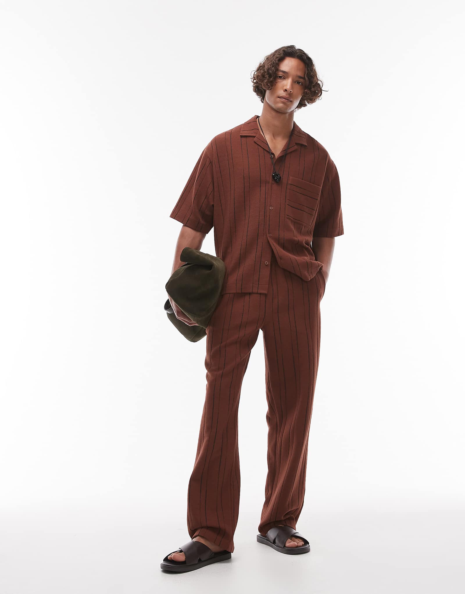 Спортивные брюки Topman с прямыми штанинами в фактурную полоску коричневого цвета 11190₽