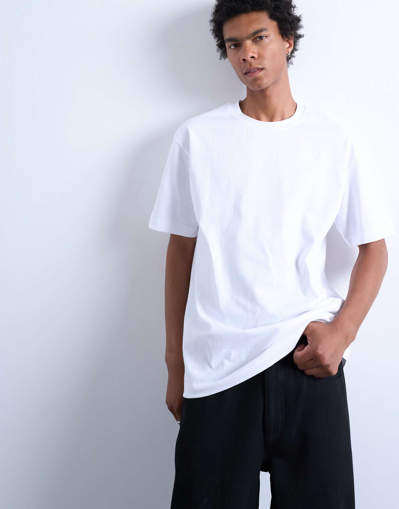 Футболка Topman oversize fit белого цвета 4690₽