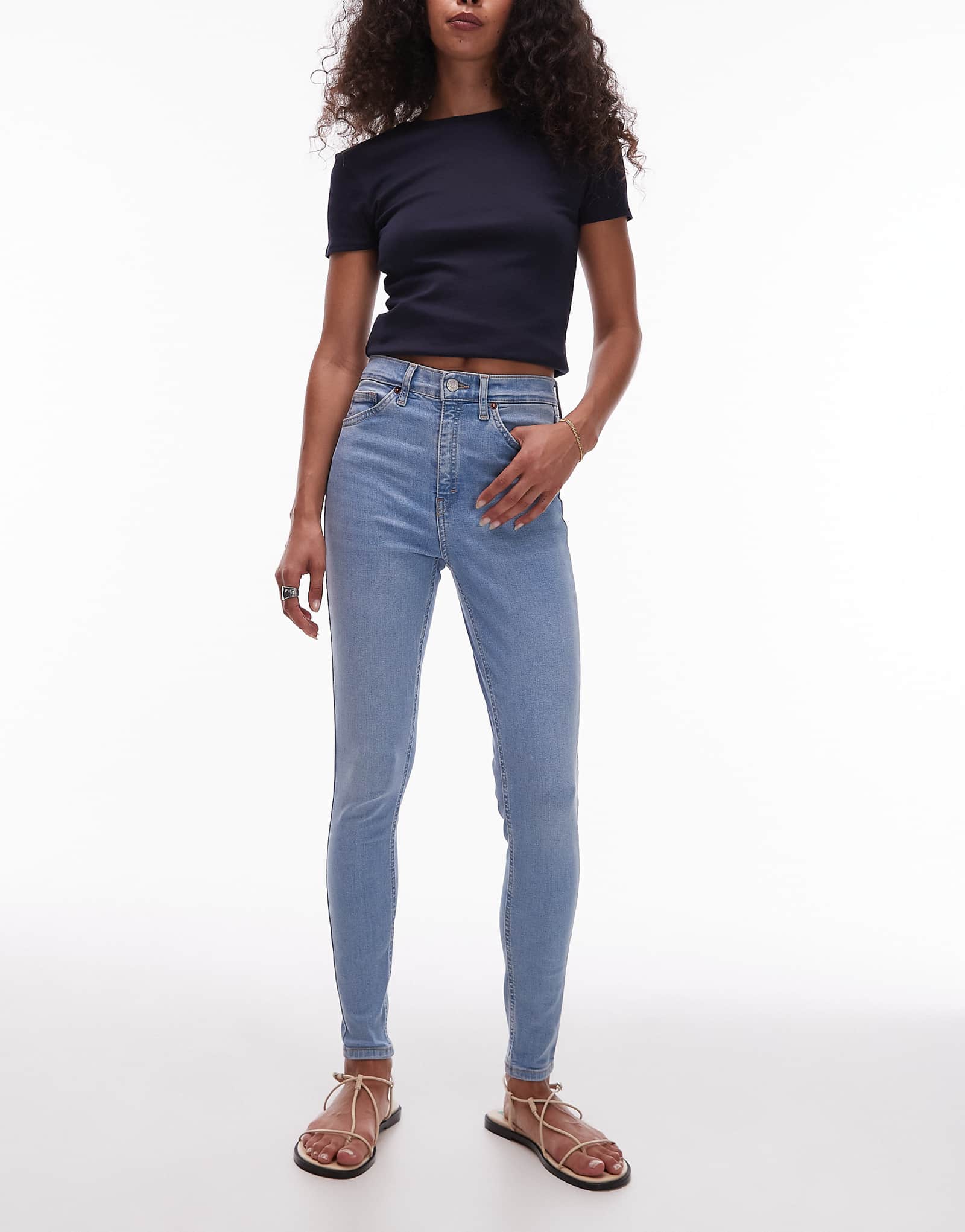 Джинсы-скинни с высокой посадкой от Topshop Jamie цвета отбеливателя 14290₽