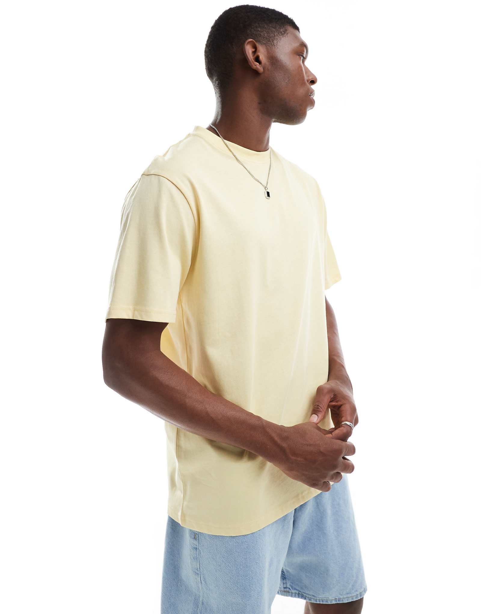 Поношенная футболка свободного кроя 200 г лимонно-желтого цвета 3490₽